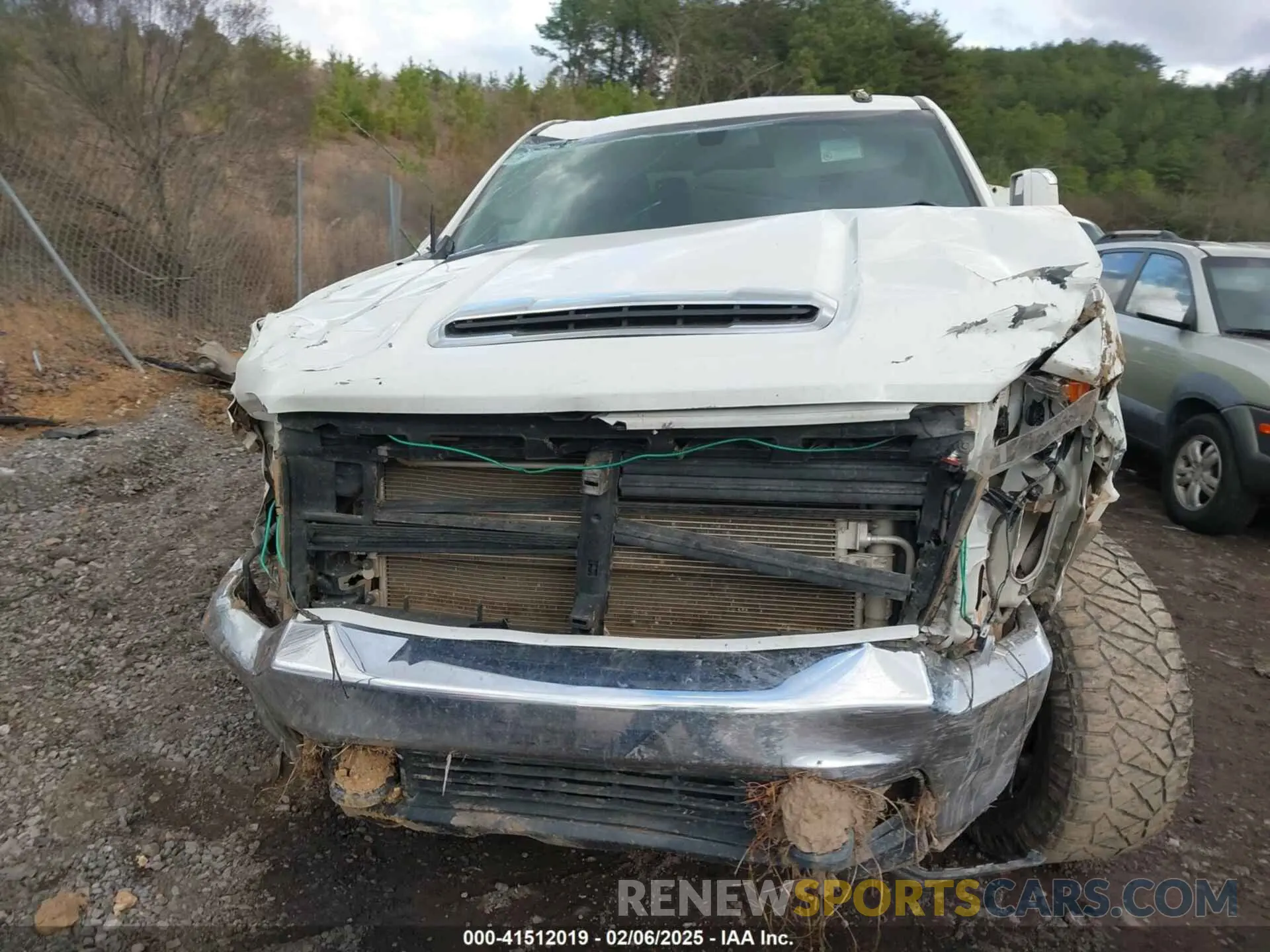 11 Photograph of a damaged car 1GC1YNEY7NF246461 CHEVROLET SILVERADO 2500HD 2022