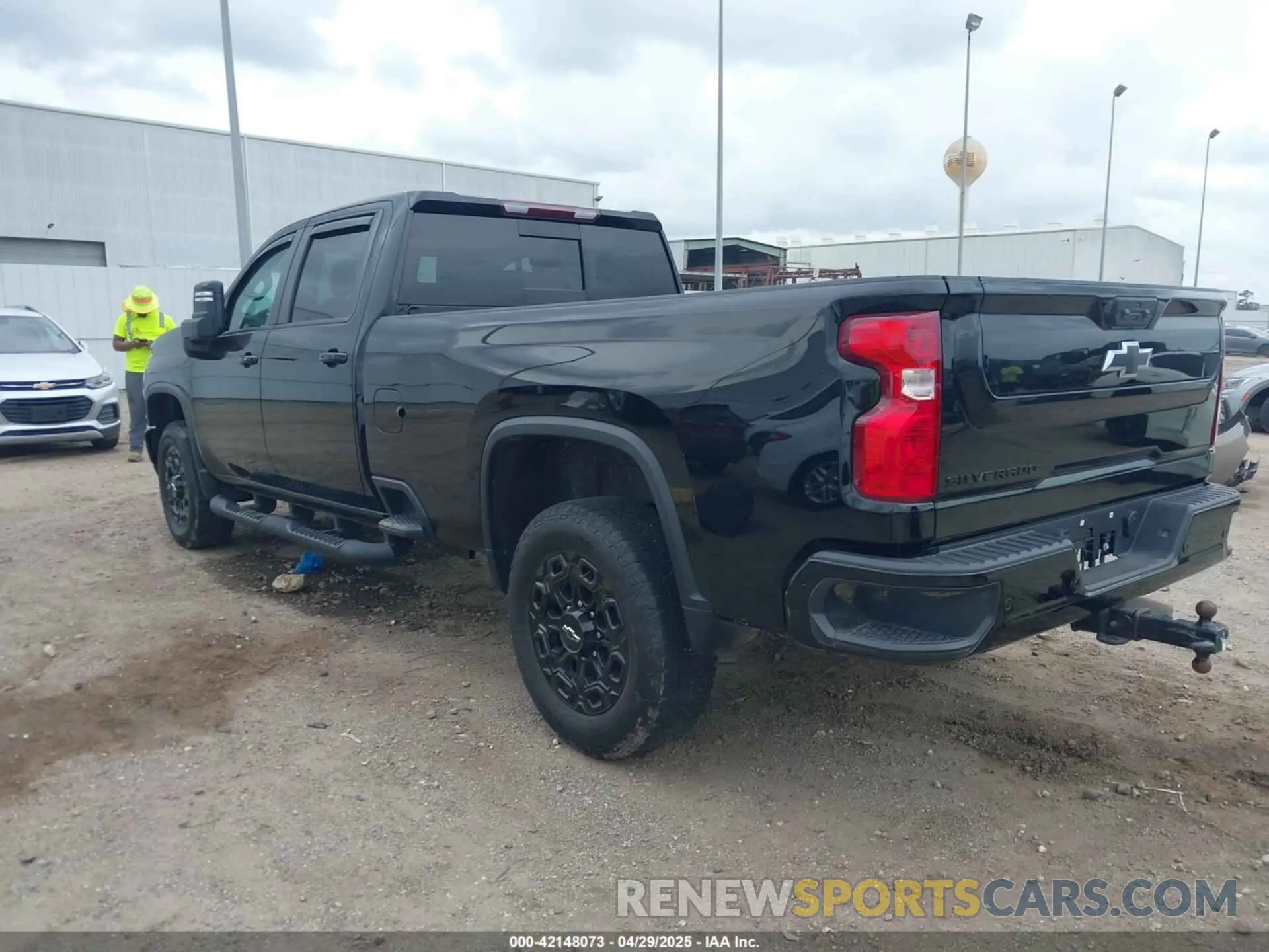 3 Photograph of a damaged car 1GC1YNEY9NF286265 CHEVROLET SILVERADO 2500HD 2022