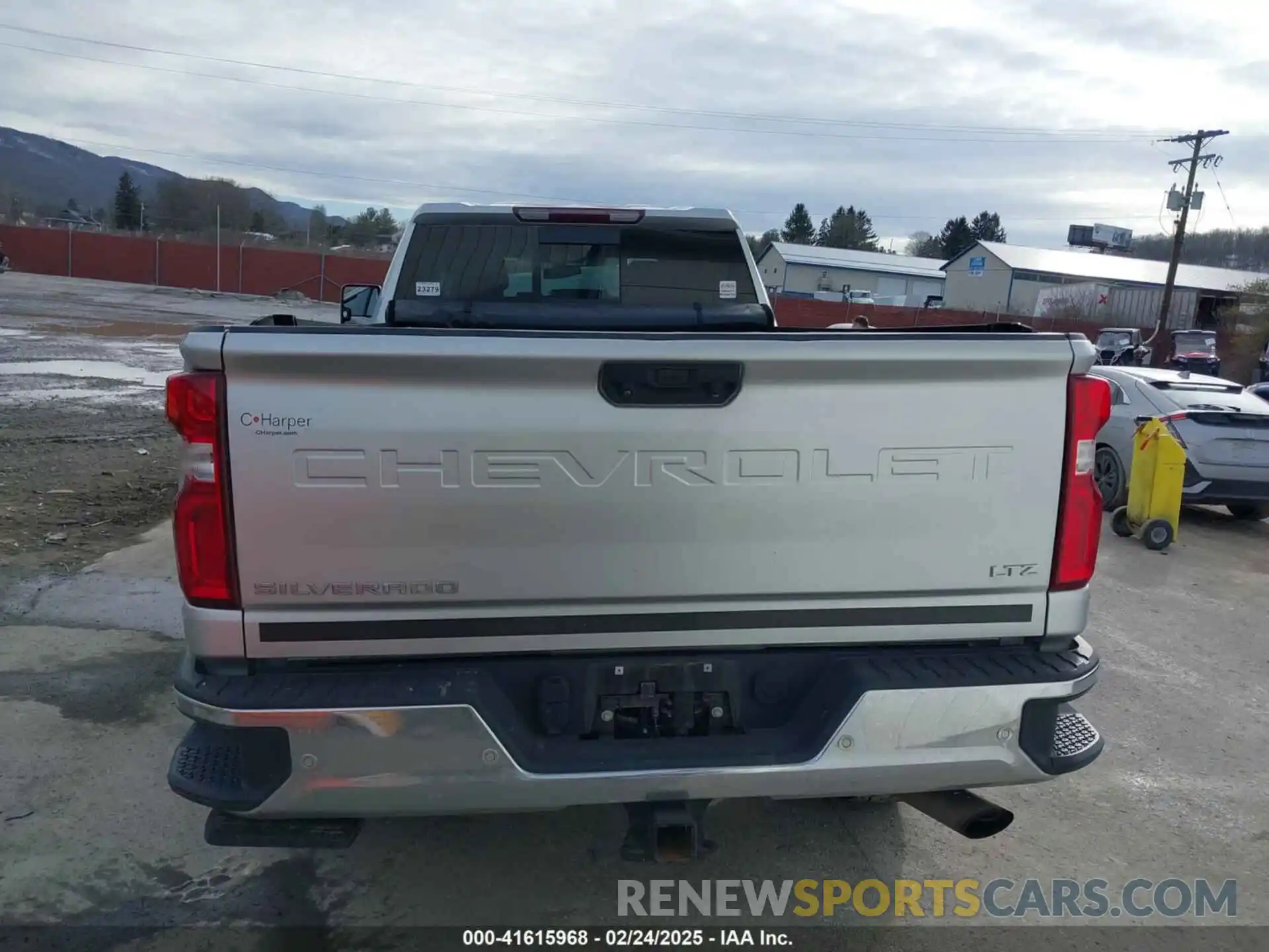 16 Photograph of a damaged car 1GC1YPE73NF220748 CHEVROLET SILVERADO 2500HD 2022