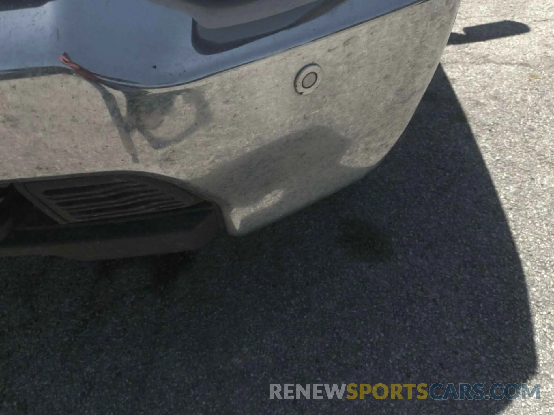 8 Photograph of a damaged car 1GC2YLE74NF245624 CHEVROLET SILVERADO 2500HD 2022