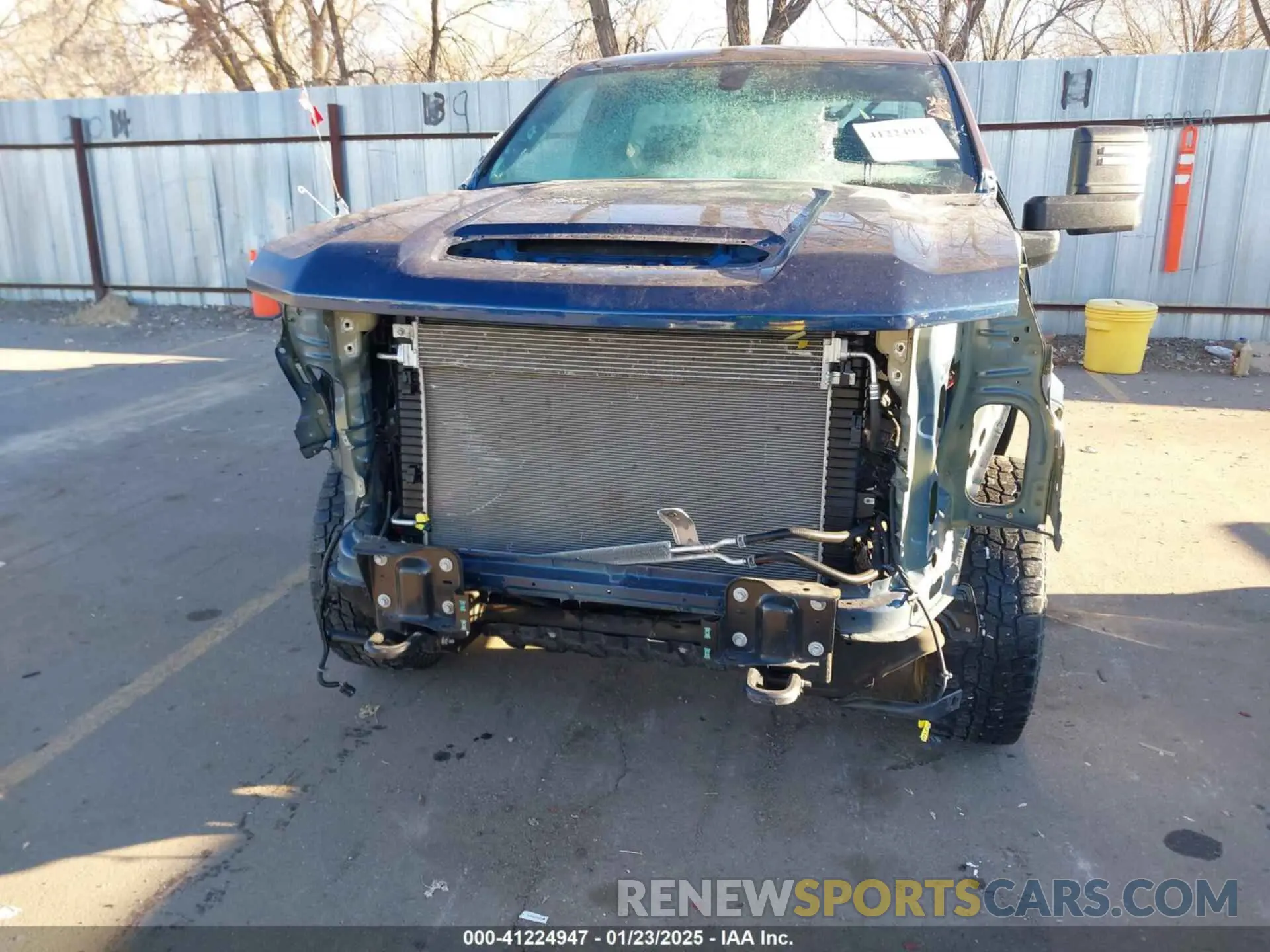 11 Photograph of a damaged car 1GC3YLE79NF326834 CHEVROLET SILVERADO 2500HD 2022