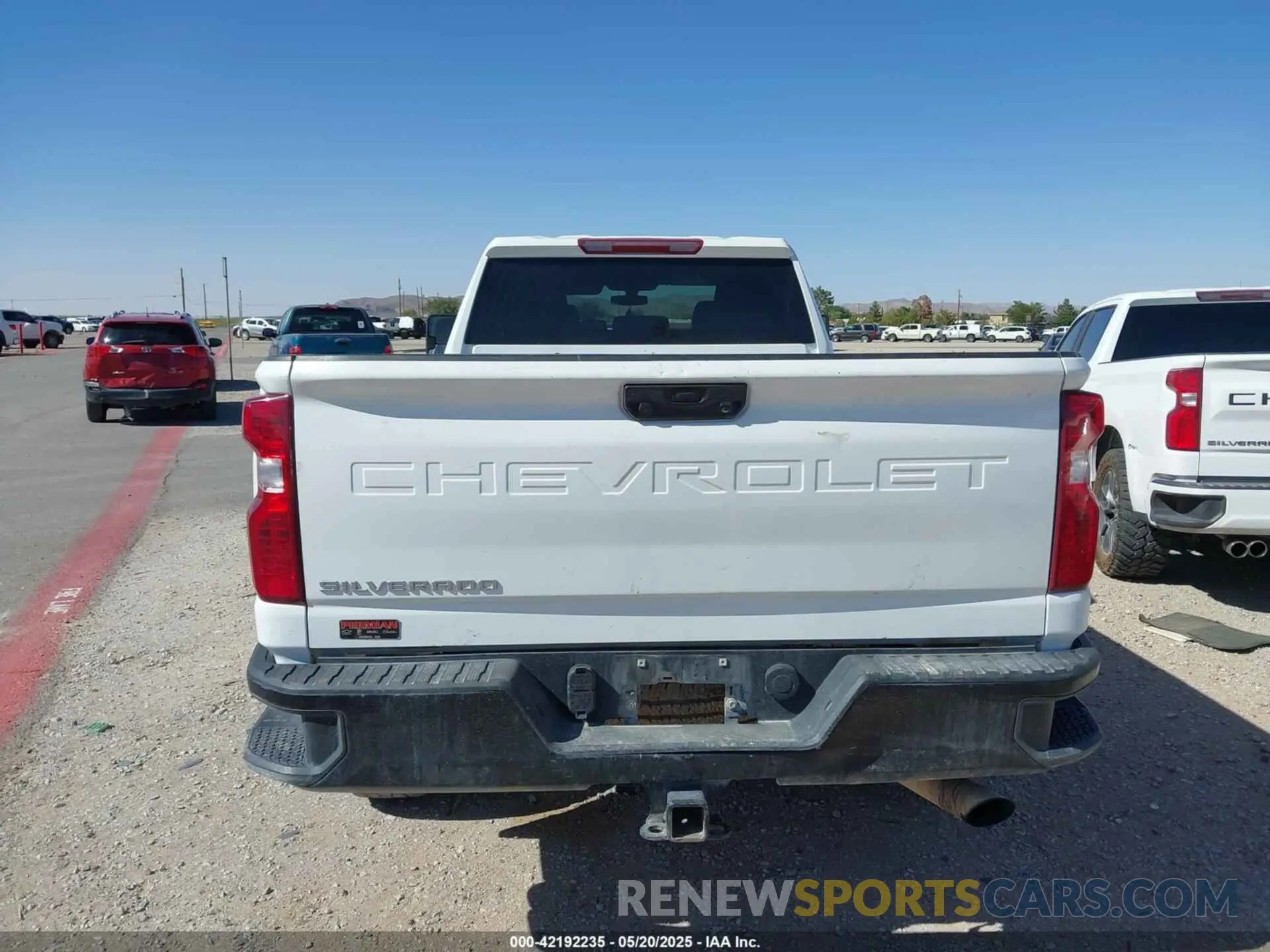 15 Photograph of a damaged car 1GC4YLE76NF224170 CHEVROLET SILVERADO 2500HD 2022