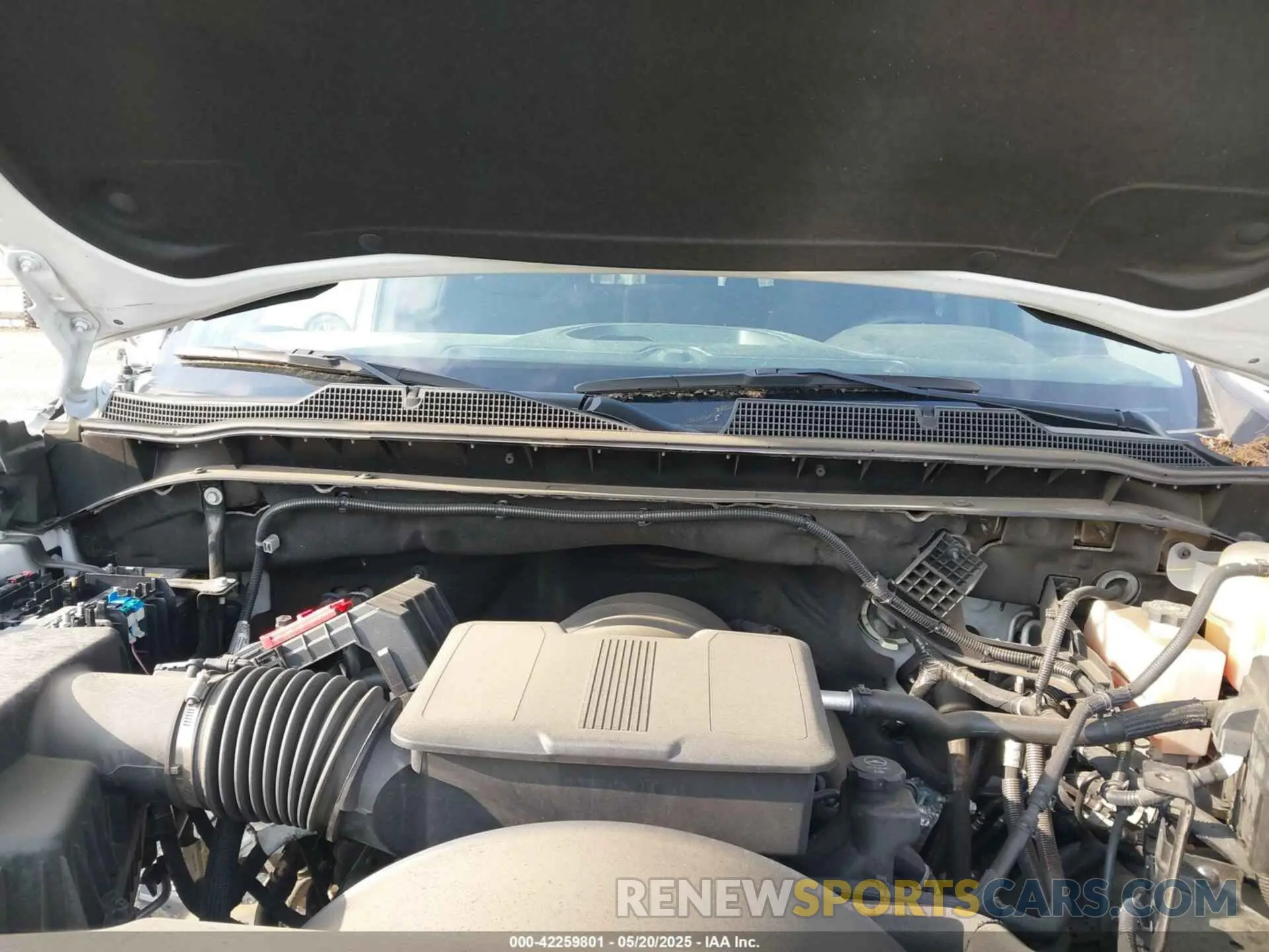 9 Photograph of a damaged car 1GC4YME73NF115669 CHEVROLET SILVERADO 2500HD 2022