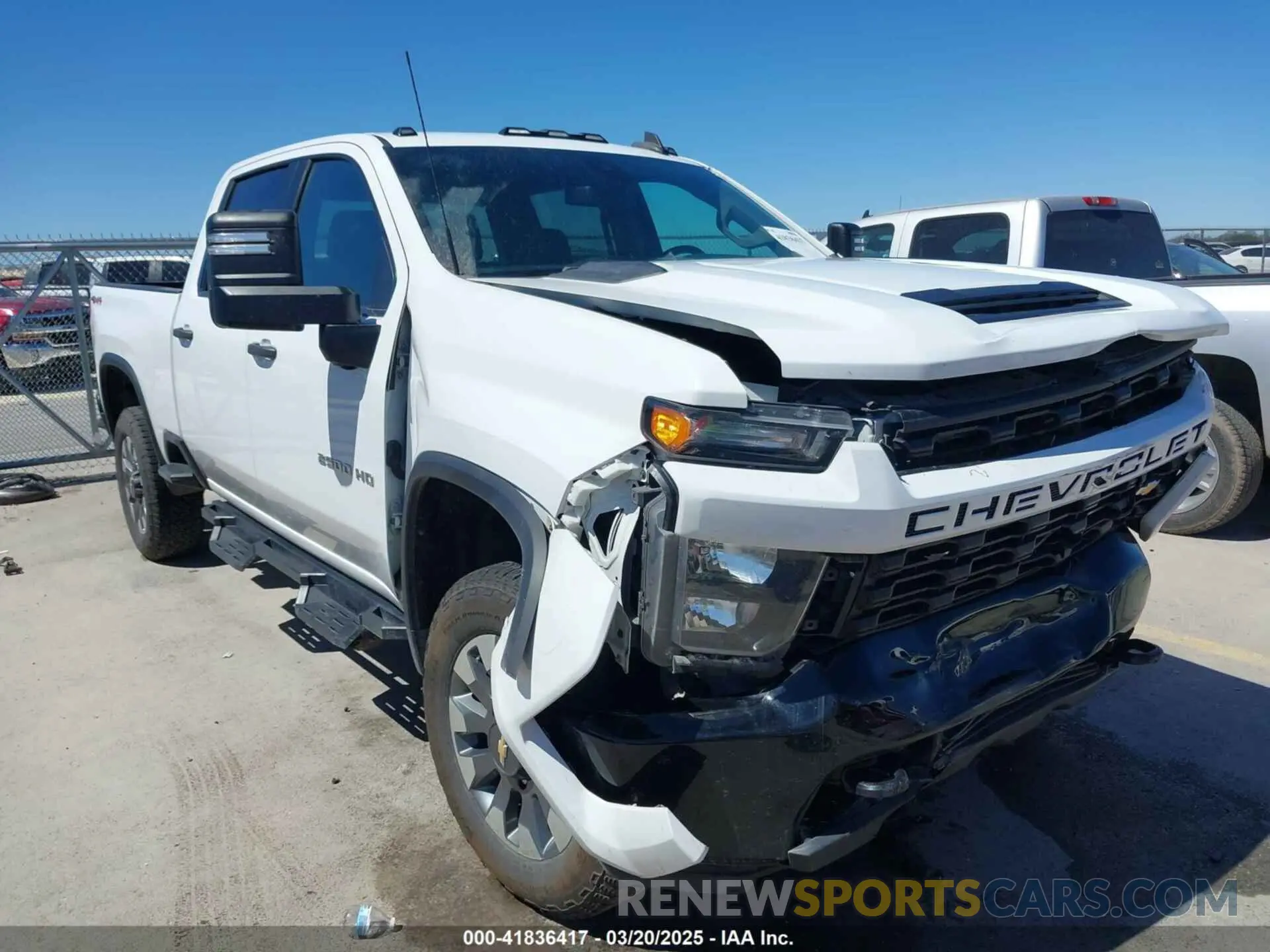 1 Photograph of a damaged car 1GC4YME75NF356181 CHEVROLET SILVERADO 2500HD 2022