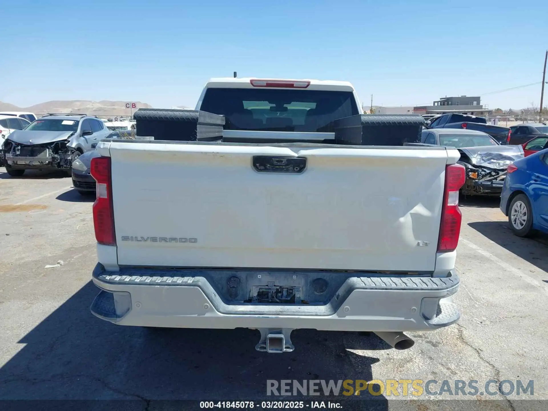 15 Photograph of a damaged car 1GC4YNE73NF179023 CHEVROLET SILVERADO 2500HD 2022