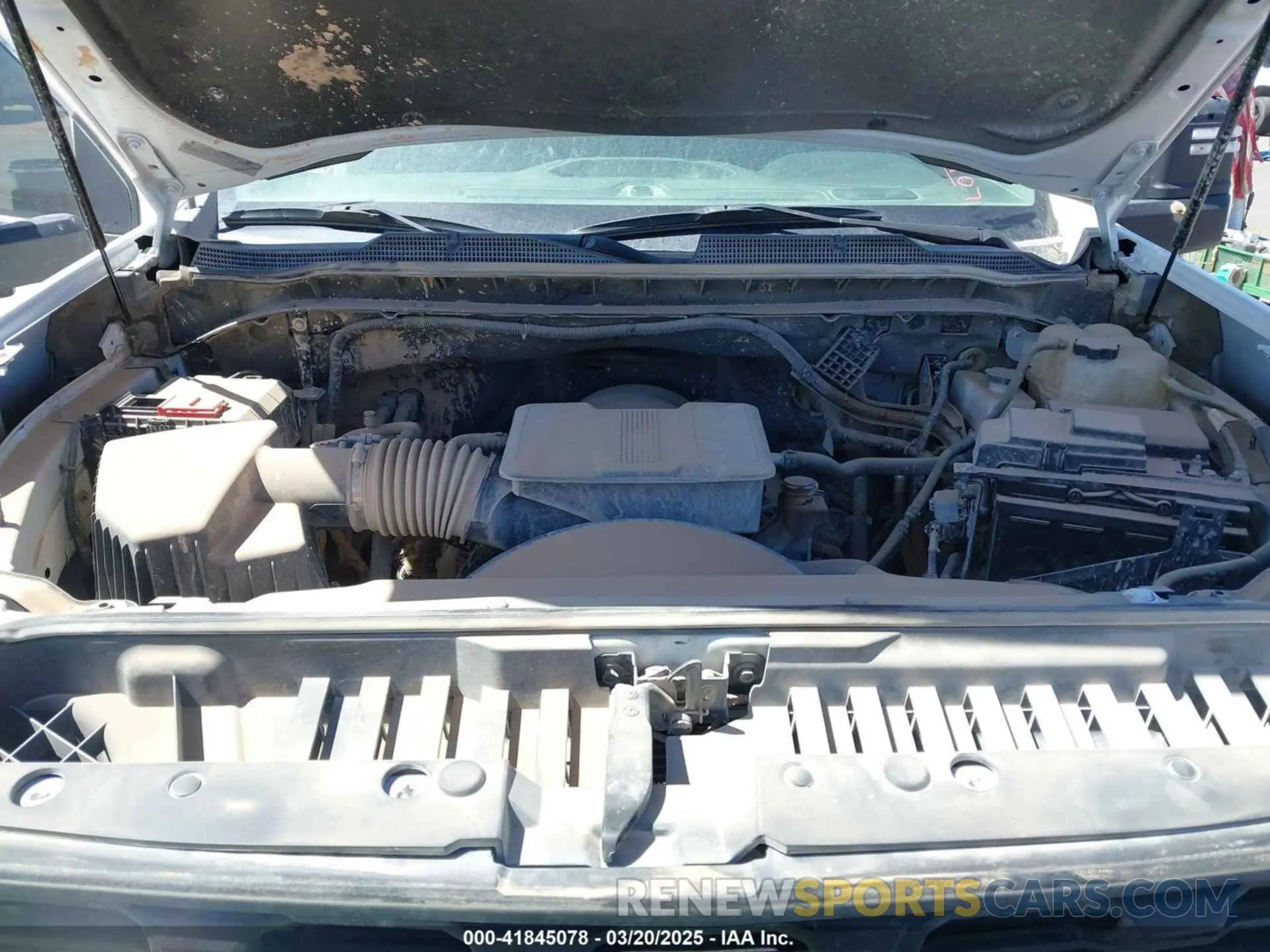 9 Photograph of a damaged car 1GC4YNE73NF179023 CHEVROLET SILVERADO 2500HD 2022
