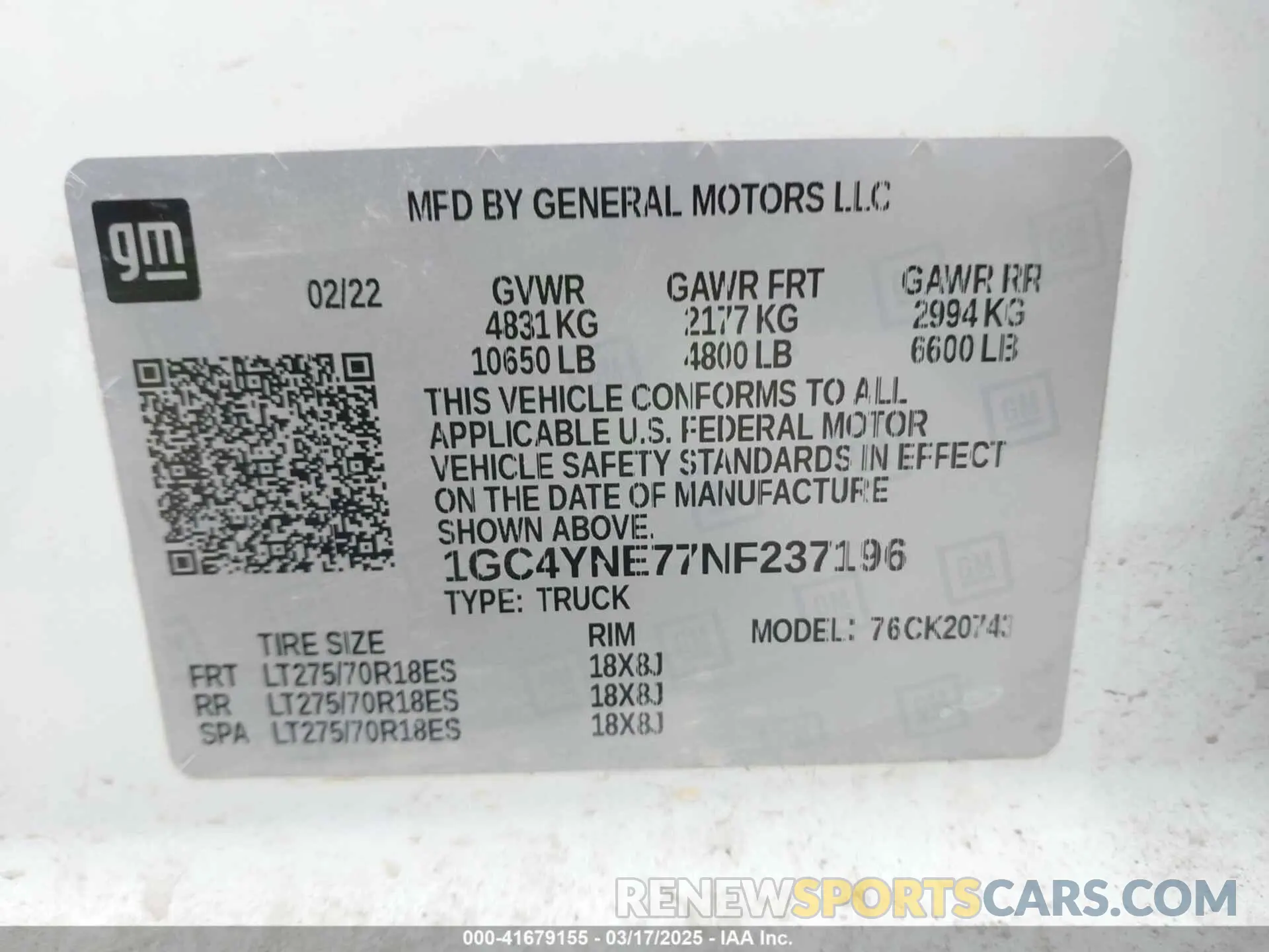 9 Photograph of a damaged car 1GC4YNE77NF237196 CHEVROLET SILVERADO 2500HD 2022