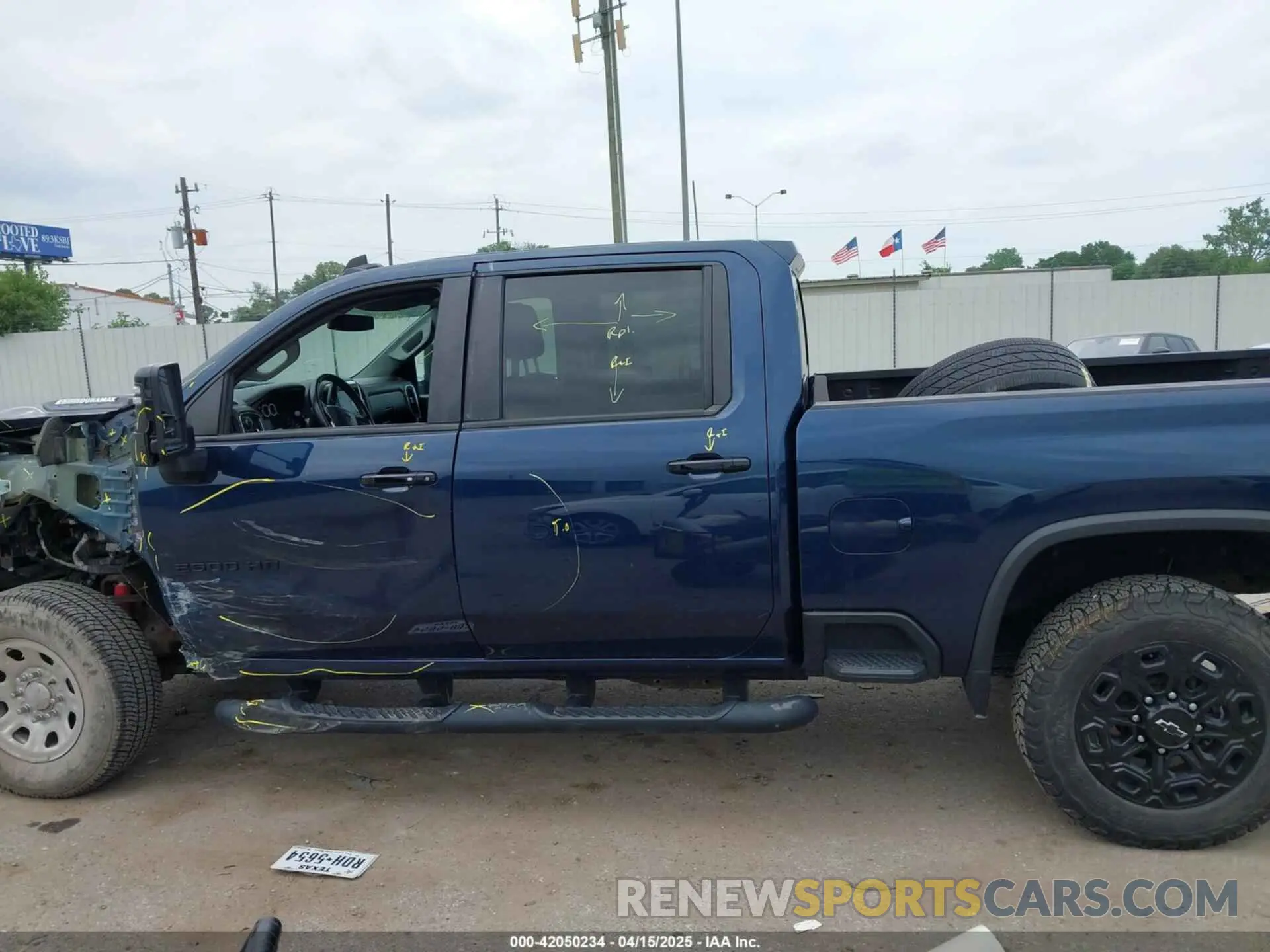 15 Photograph of a damaged car 1GC4YNEY0NF131990 CHEVROLET SILVERADO 2500HD 2022