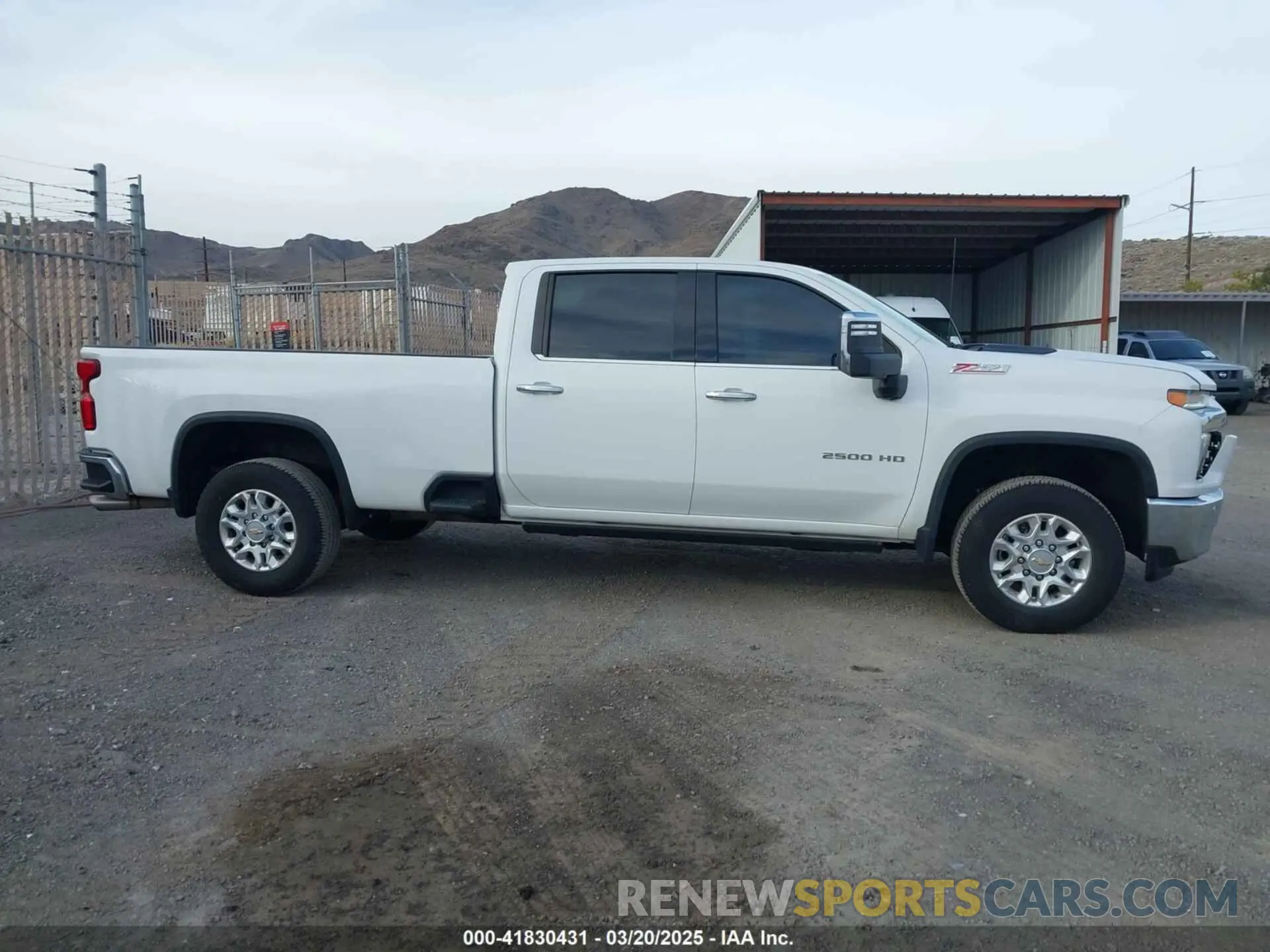 14 Photograph of a damaged car 1GC4YPE74NF359946 CHEVROLET SILVERADO 2500HD 2022