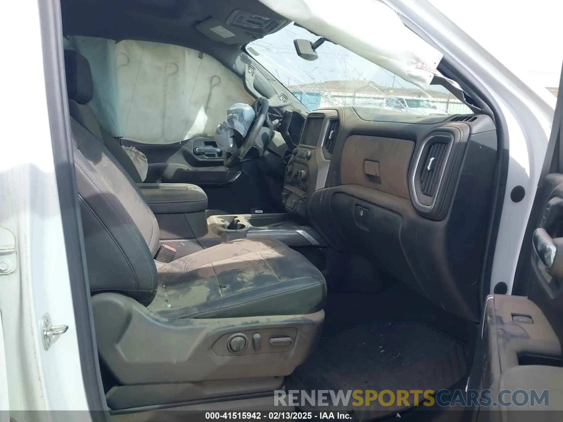 7 Photograph of a damaged car 1GC4YPEY4NF151820 CHEVROLET SILVERADO 2500HD 2022
