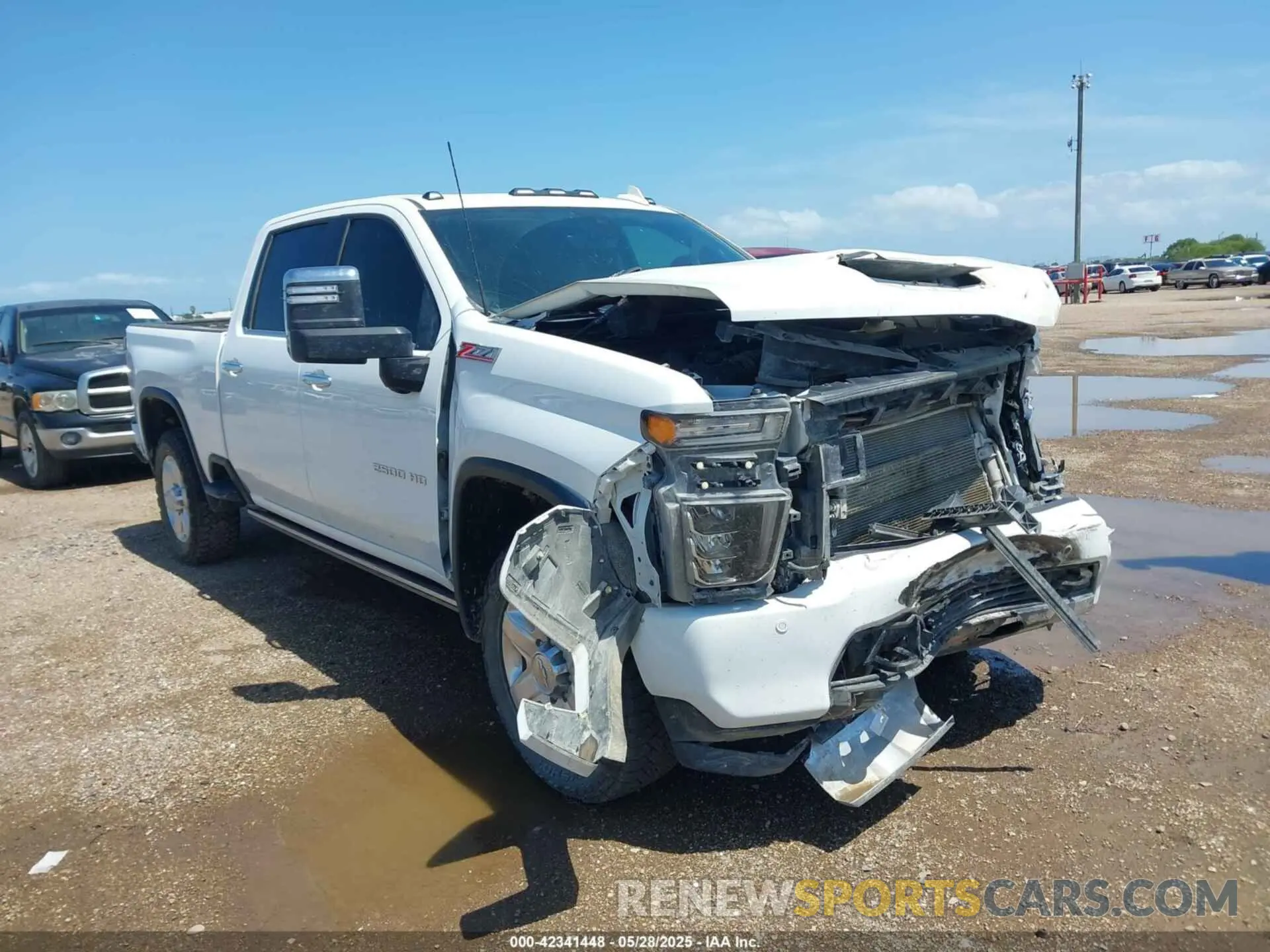 1 Photograph of a damaged car 1GC4YPEY9NF305972 CHEVROLET SILVERADO 2500HD 2022