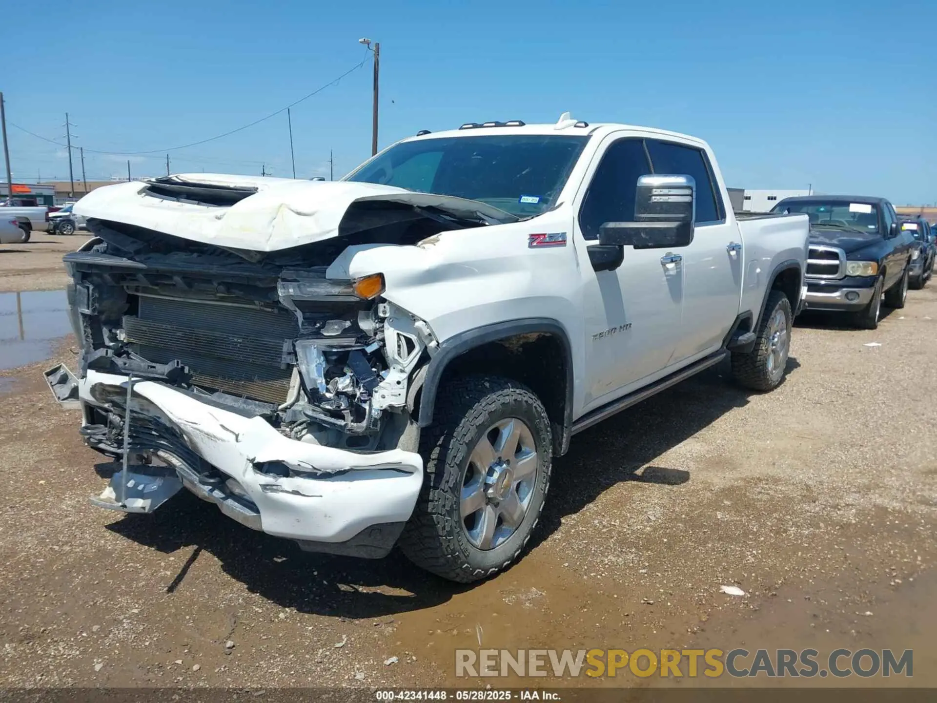 2 Photograph of a damaged car 1GC4YPEY9NF305972 CHEVROLET SILVERADO 2500HD 2022