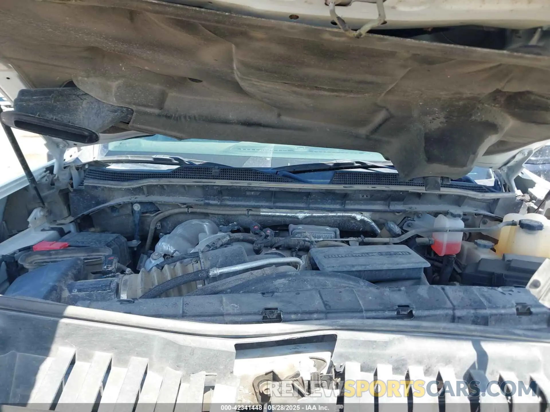 9 Photograph of a damaged car 1GC4YPEY9NF305972 CHEVROLET SILVERADO 2500HD 2022