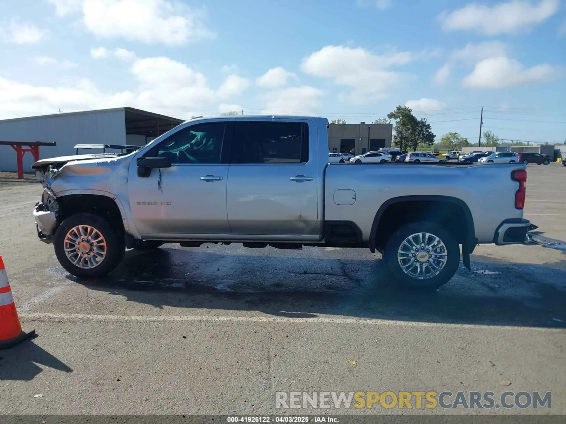 15 Photograph of a damaged car 1GC4YREY4NF110342 CHEVROLET SILVERADO 2500HD 2022