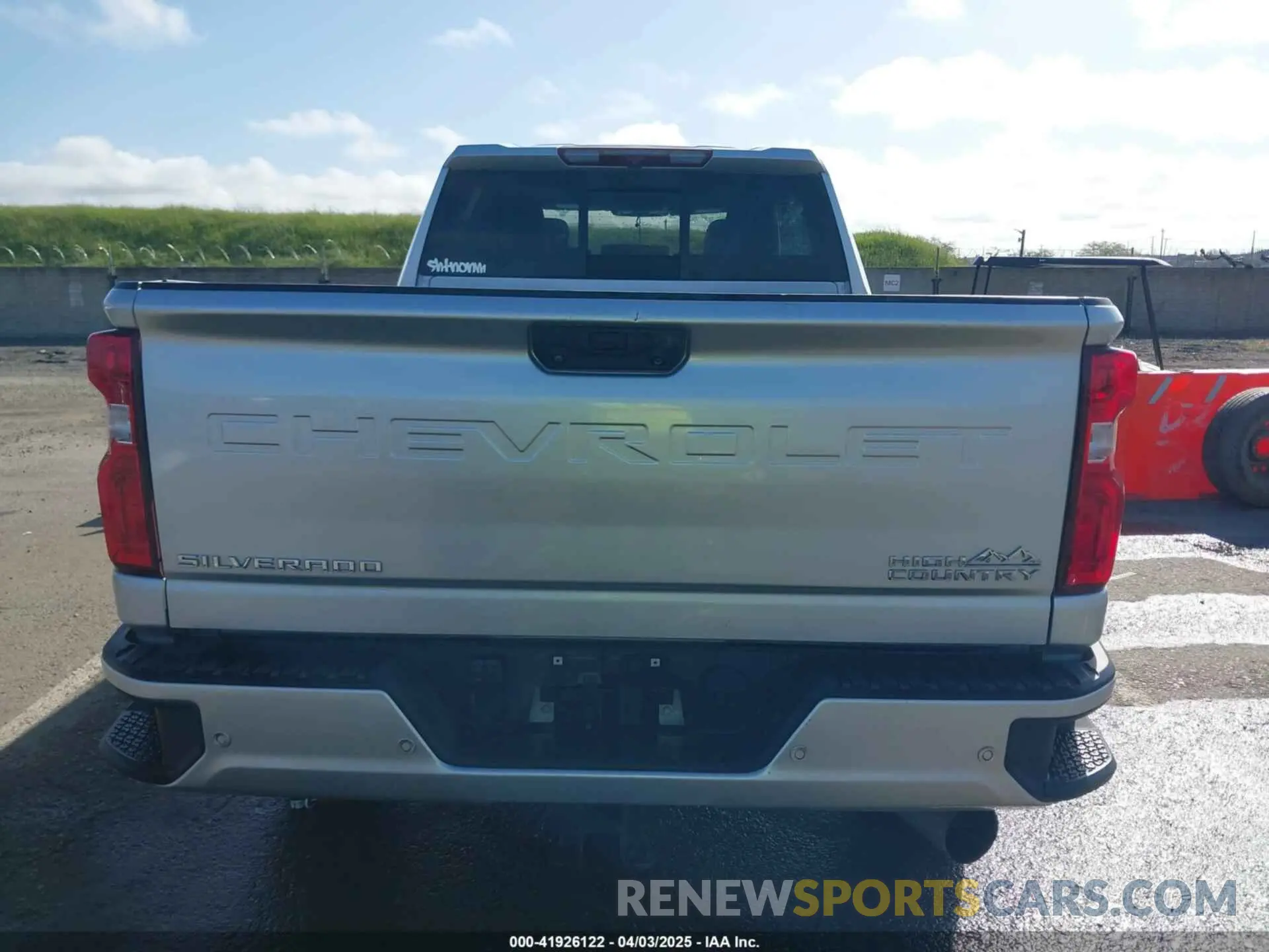 16 Photograph of a damaged car 1GC4YREY4NF110342 CHEVROLET SILVERADO 2500HD 2022