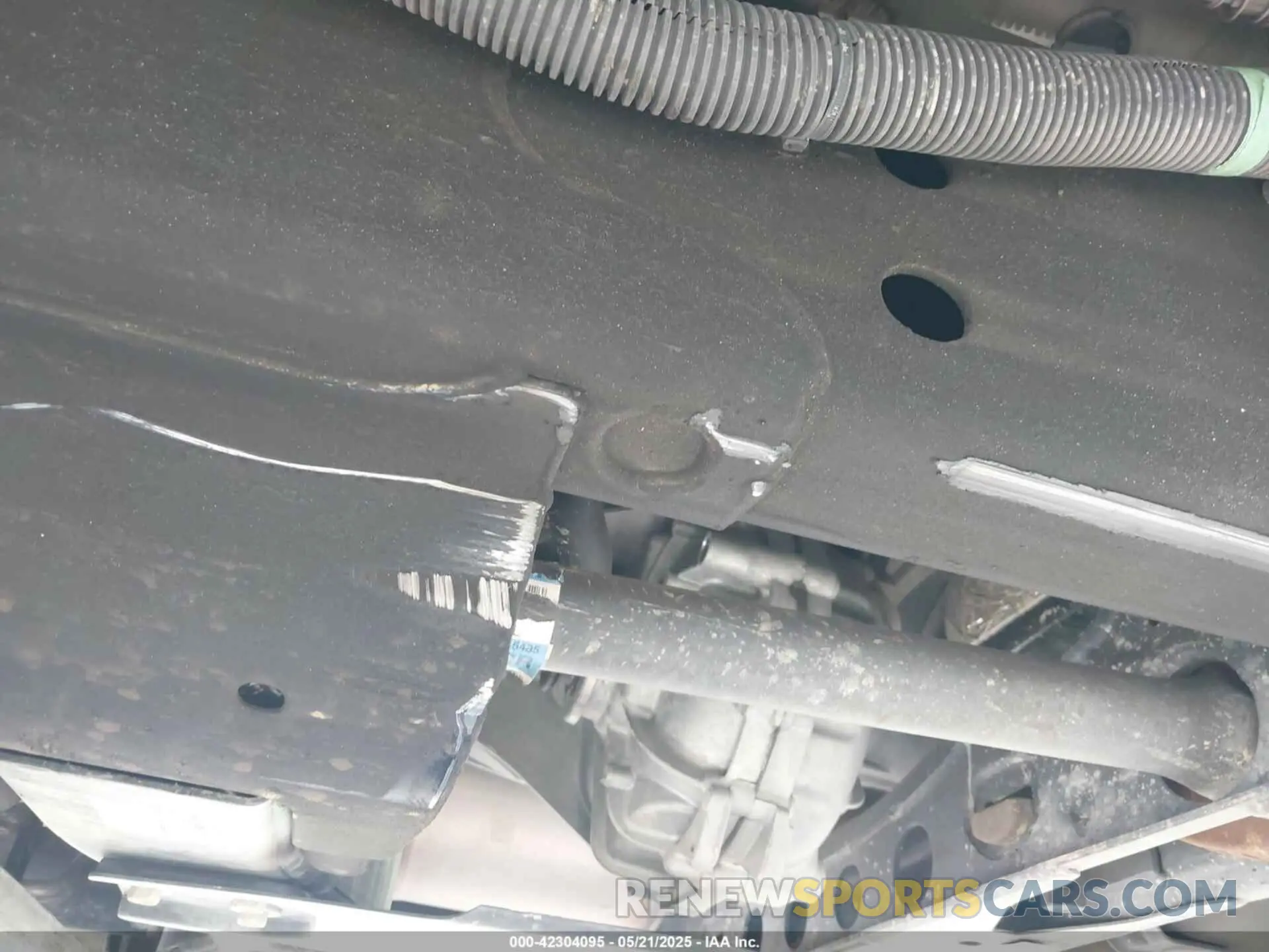 12 Photograph of a damaged car 1GC4YREY6NF109953 CHEVROLET SILVERADO 2500HD 2022