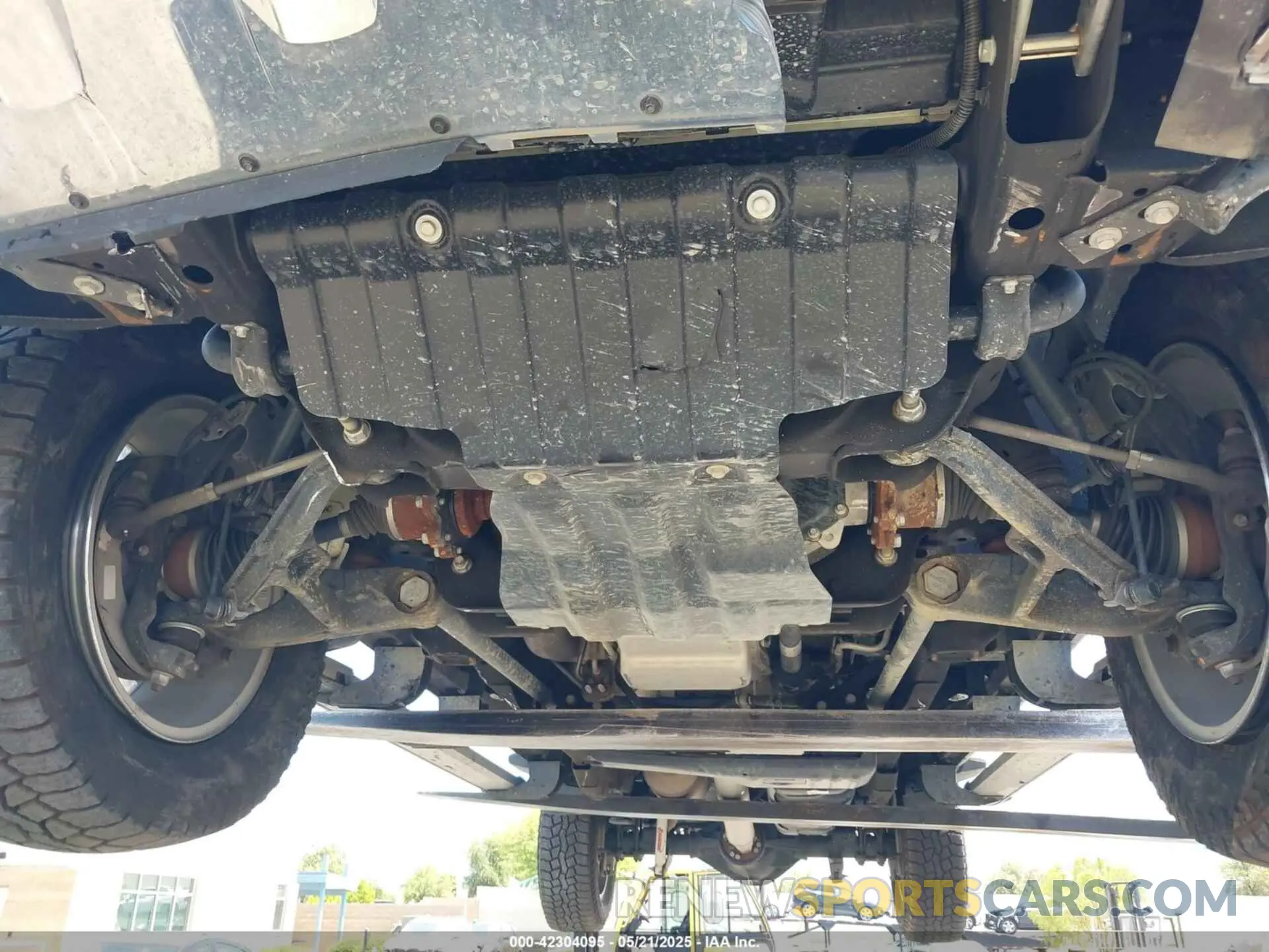 22 Photograph of a damaged car 1GC4YREY6NF109953 CHEVROLET SILVERADO 2500HD 2022