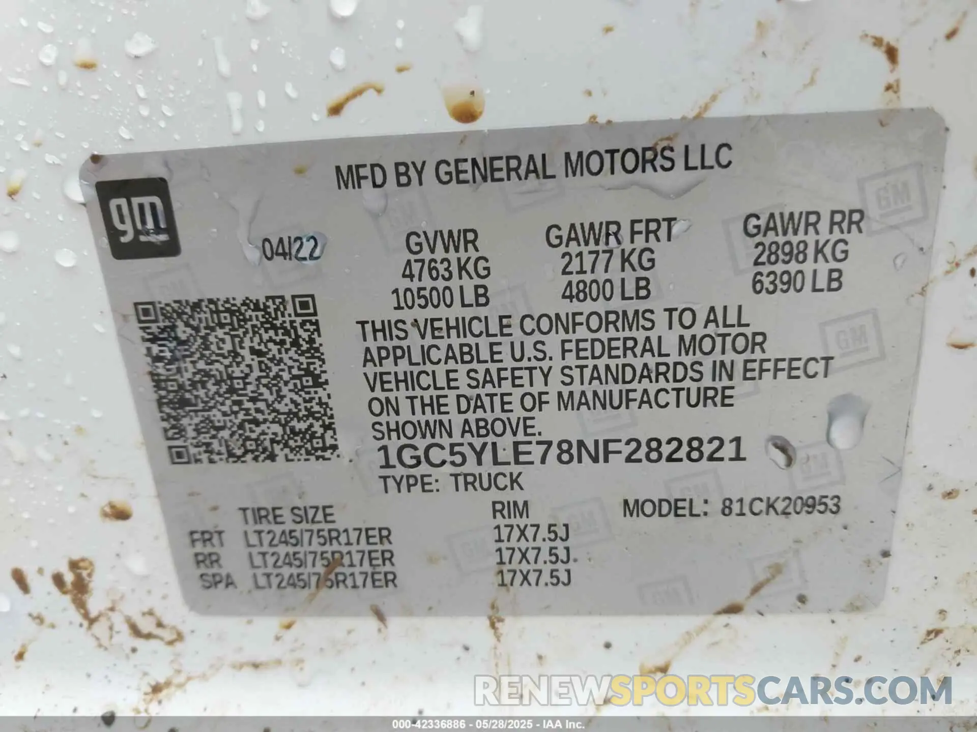 9 Photograph of a damaged car 1GC5YLE78NF282821 CHEVROLET SILVERADO 2500HD 2022