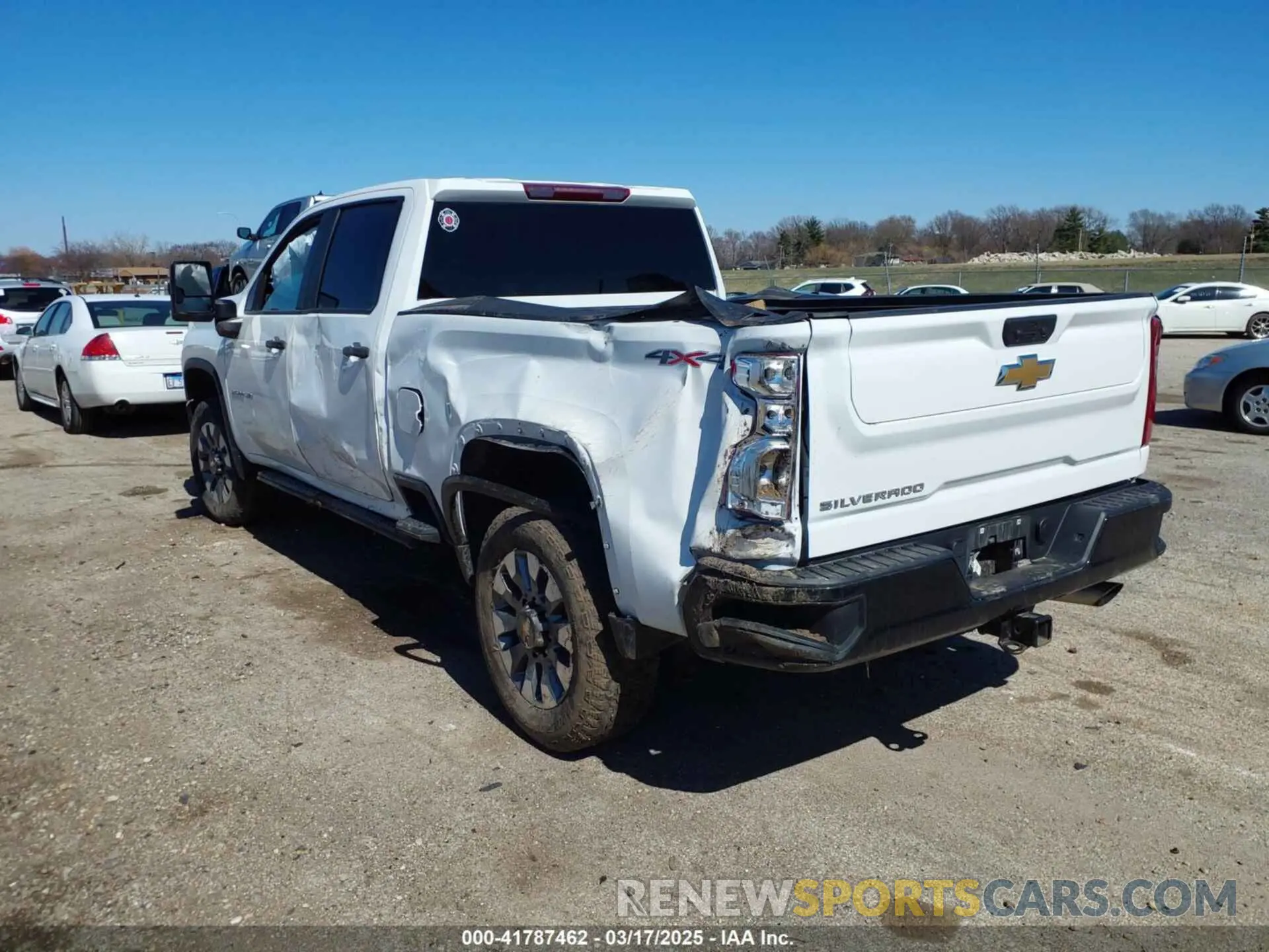 3 Photograph of a damaged car 2GC4YME71N1232223 CHEVROLET SILVERADO 2500HD 2022