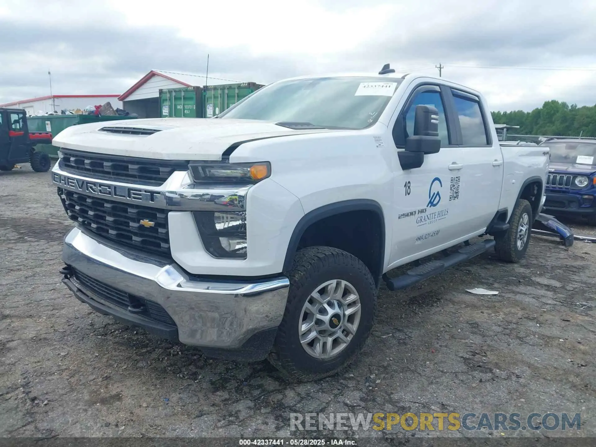 2 Photograph of a damaged car 2GC4YNE72N1218935 CHEVROLET SILVERADO 2500HD 2022