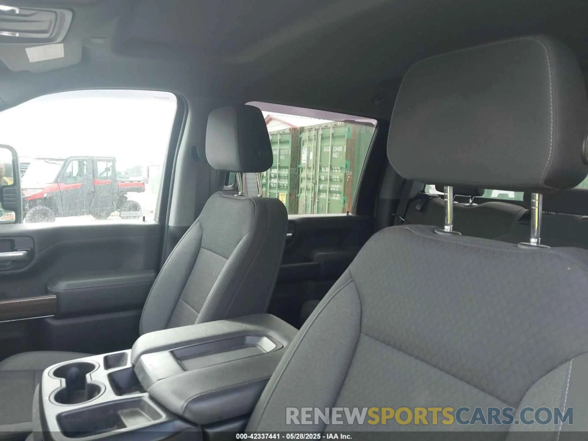 6 Photograph of a damaged car 2GC4YNE72N1218935 CHEVROLET SILVERADO 2500HD 2022