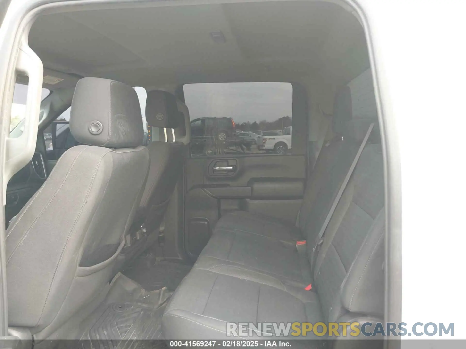7 Photograph of a damaged car 2GC4YNEY4N1225880 CHEVROLET SILVERADO 2500HD 2022