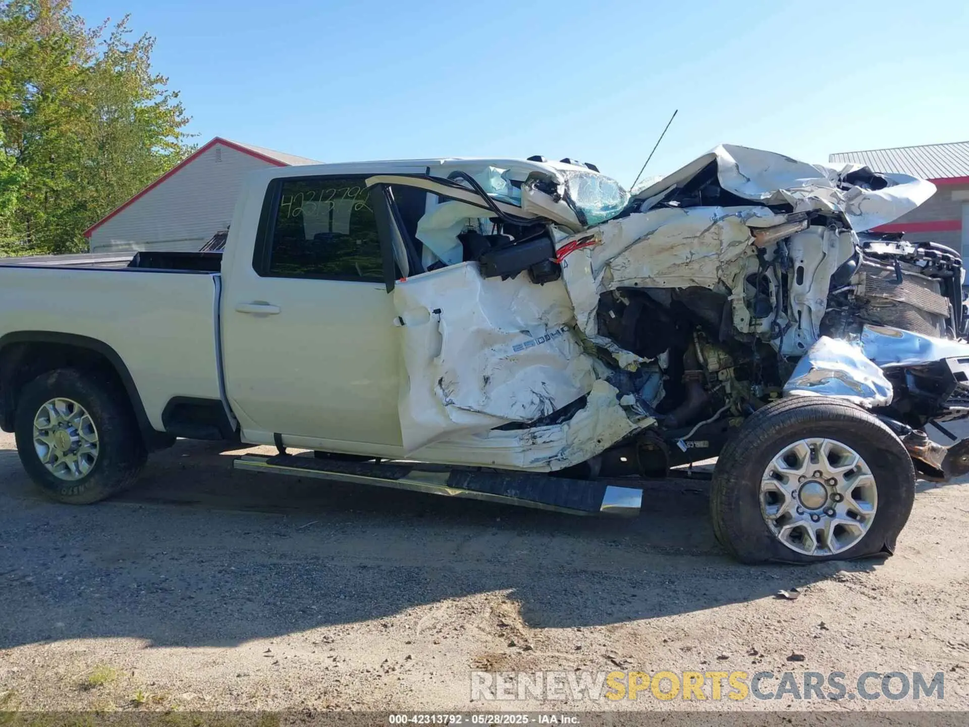 11 Photograph of a damaged car 2GC4YNEY5N1232417 CHEVROLET SILVERADO 2500HD 2022