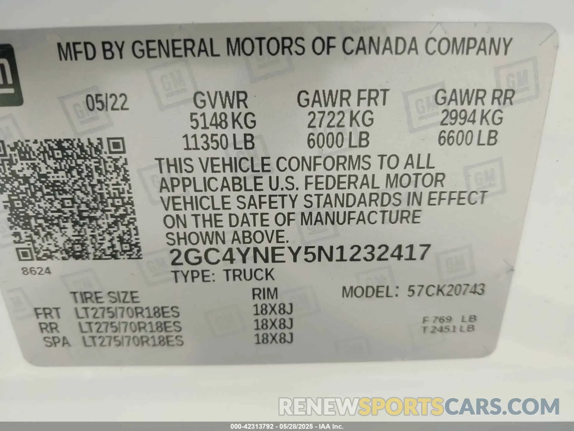 8 Photograph of a damaged car 2GC4YNEY5N1232417 CHEVROLET SILVERADO 2500HD 2022