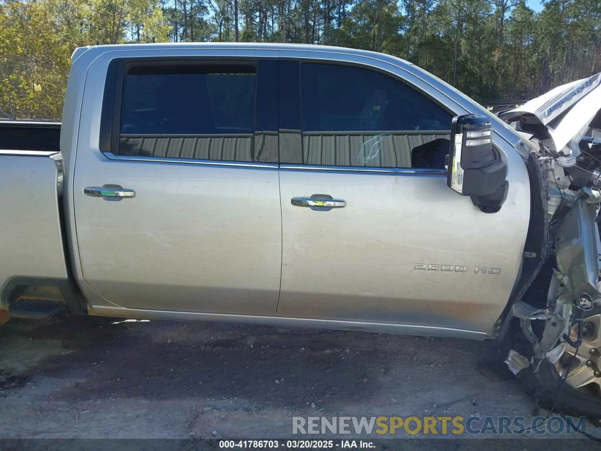 13 Photograph of a damaged car 2GC4YPEY5N1232574 CHEVROLET SILVERADO 2500HD 2022