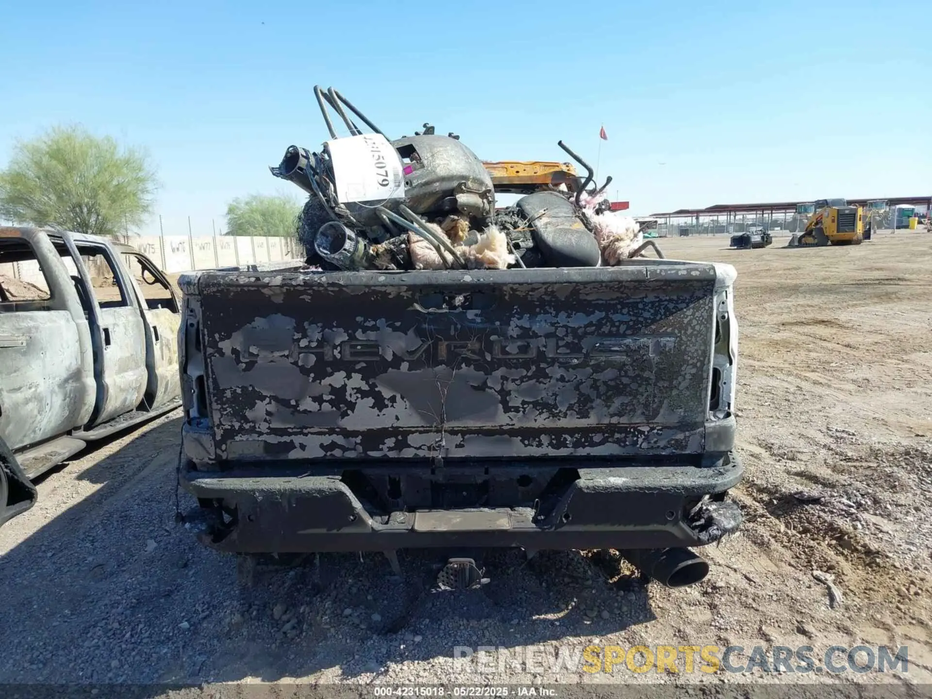 8 Photograph of a damaged car 2GC4YPEY6N1217985 CHEVROLET SILVERADO 2500HD 2022