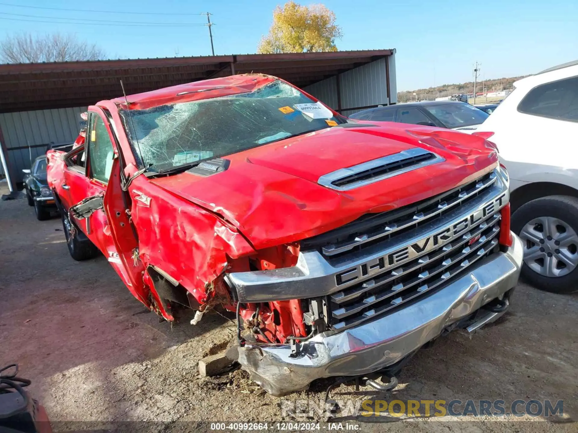 2 Photograph of a damaged car 2GC4YPEY8N1235954 CHEVROLET SILVERADO 2500HD 2022