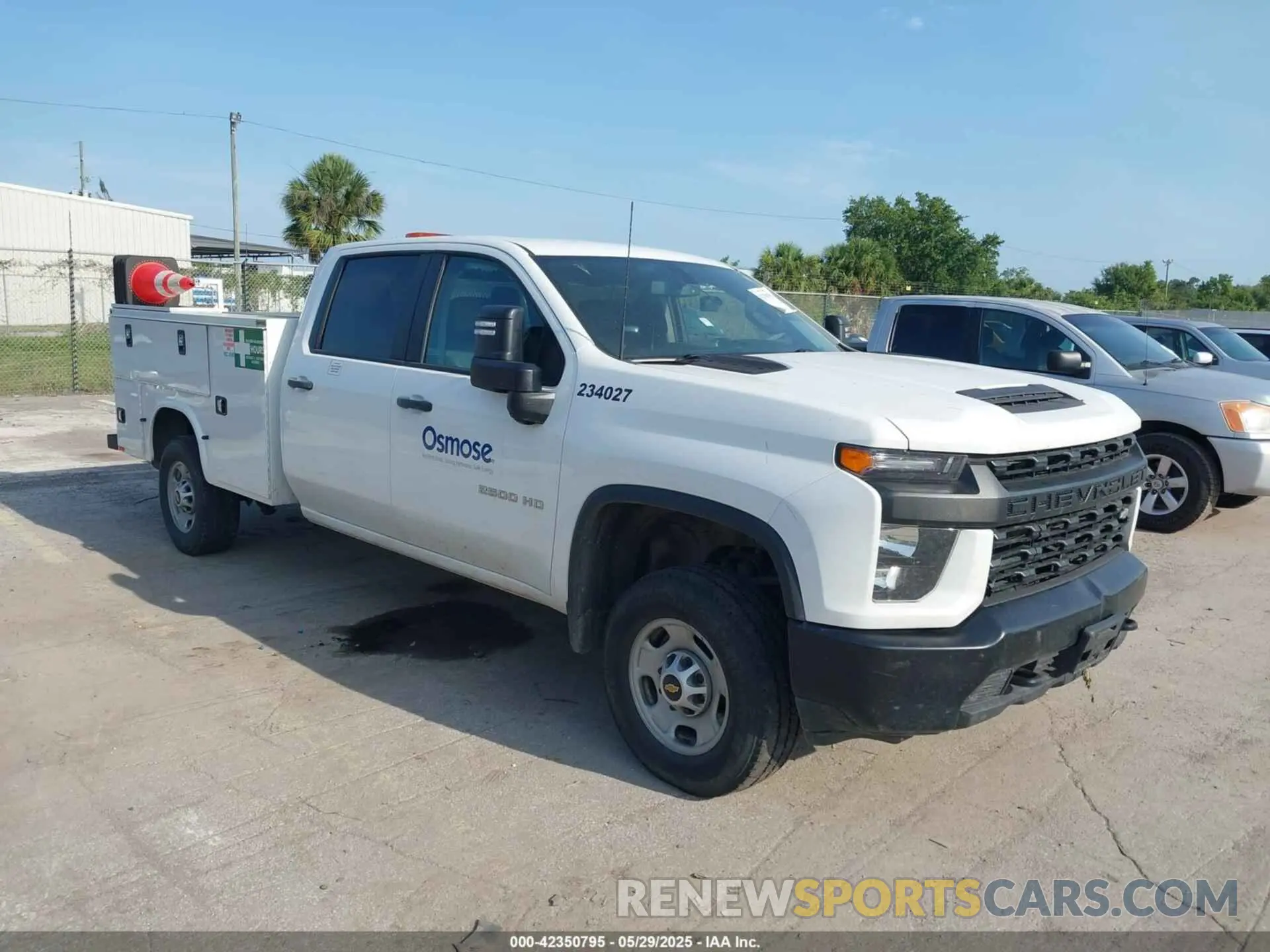 1 Photograph of a damaged car 1GB1YLE71PF146990 CHEVROLET SILVERADO 2500HD 2023