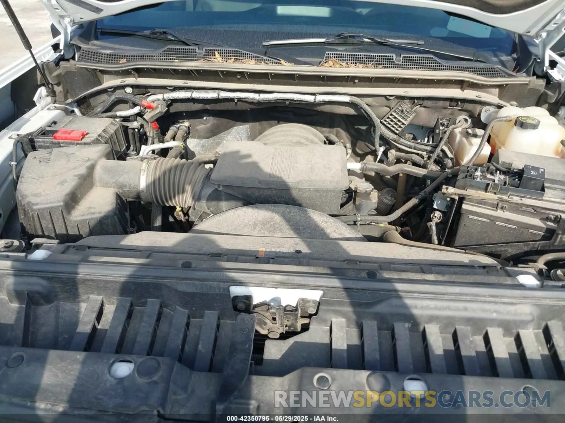 10 Photograph of a damaged car 1GB1YLE71PF146990 CHEVROLET SILVERADO 2500HD 2023