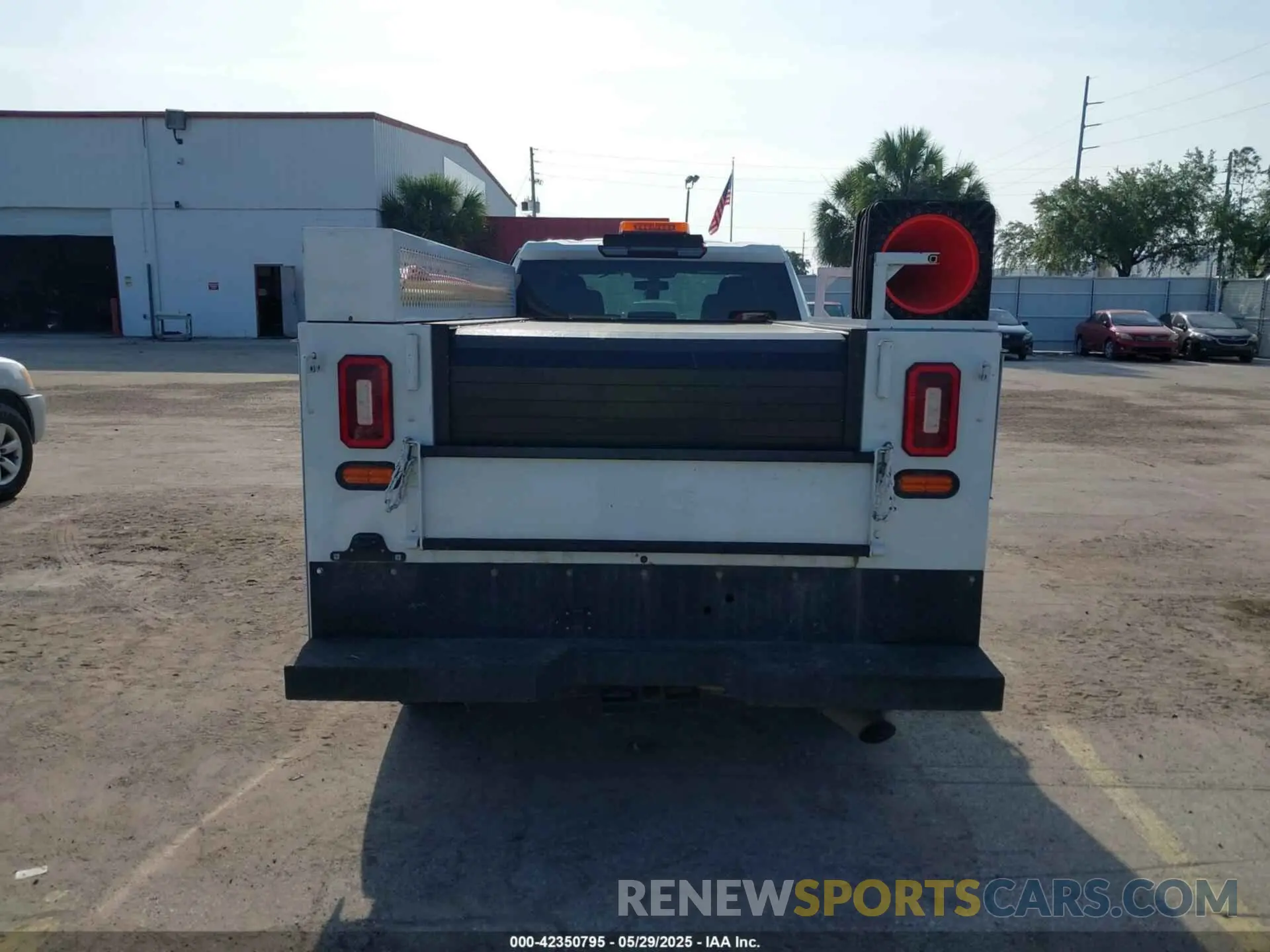 16 Photograph of a damaged car 1GB1YLE71PF146990 CHEVROLET SILVERADO 2500HD 2023