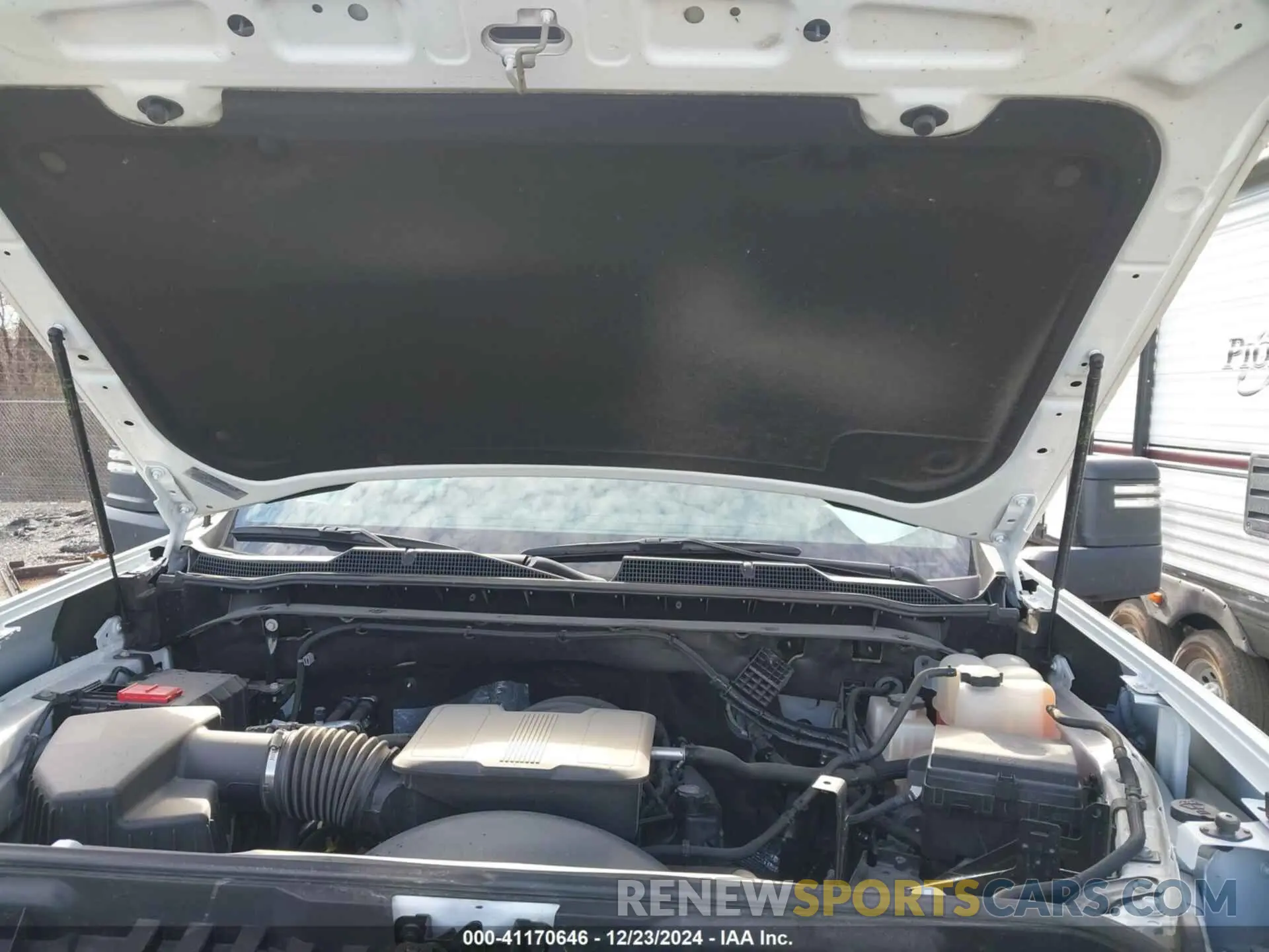 10 Photograph of a damaged car 1GB2WLE77PF242696 CHEVROLET SILVERADO 2500HD 2023