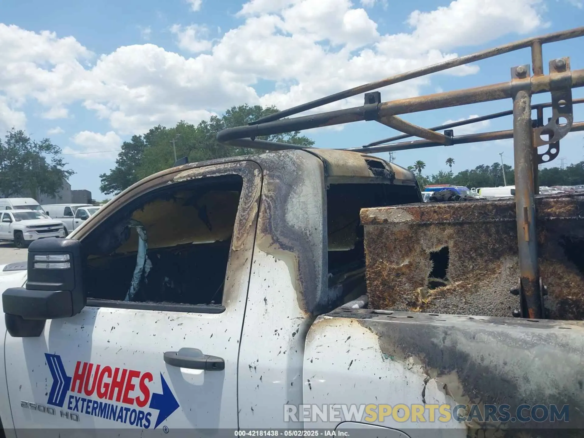 15 Photograph of a damaged car 1GC0WLE75PF234406 CHEVROLET SILVERADO 2500HD 2023