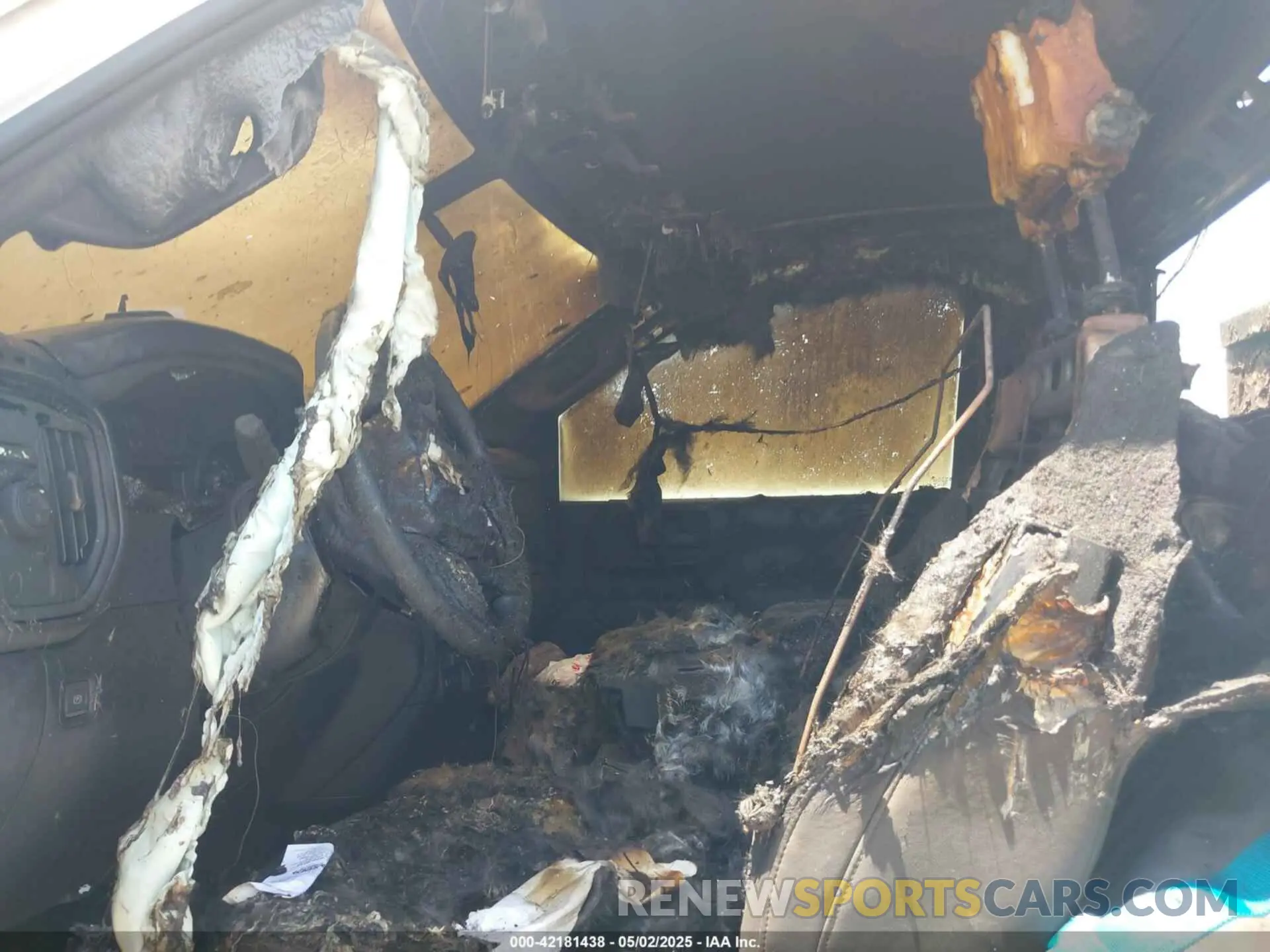 16 Photograph of a damaged car 1GC0WLE75PF234406 CHEVROLET SILVERADO 2500HD 2023