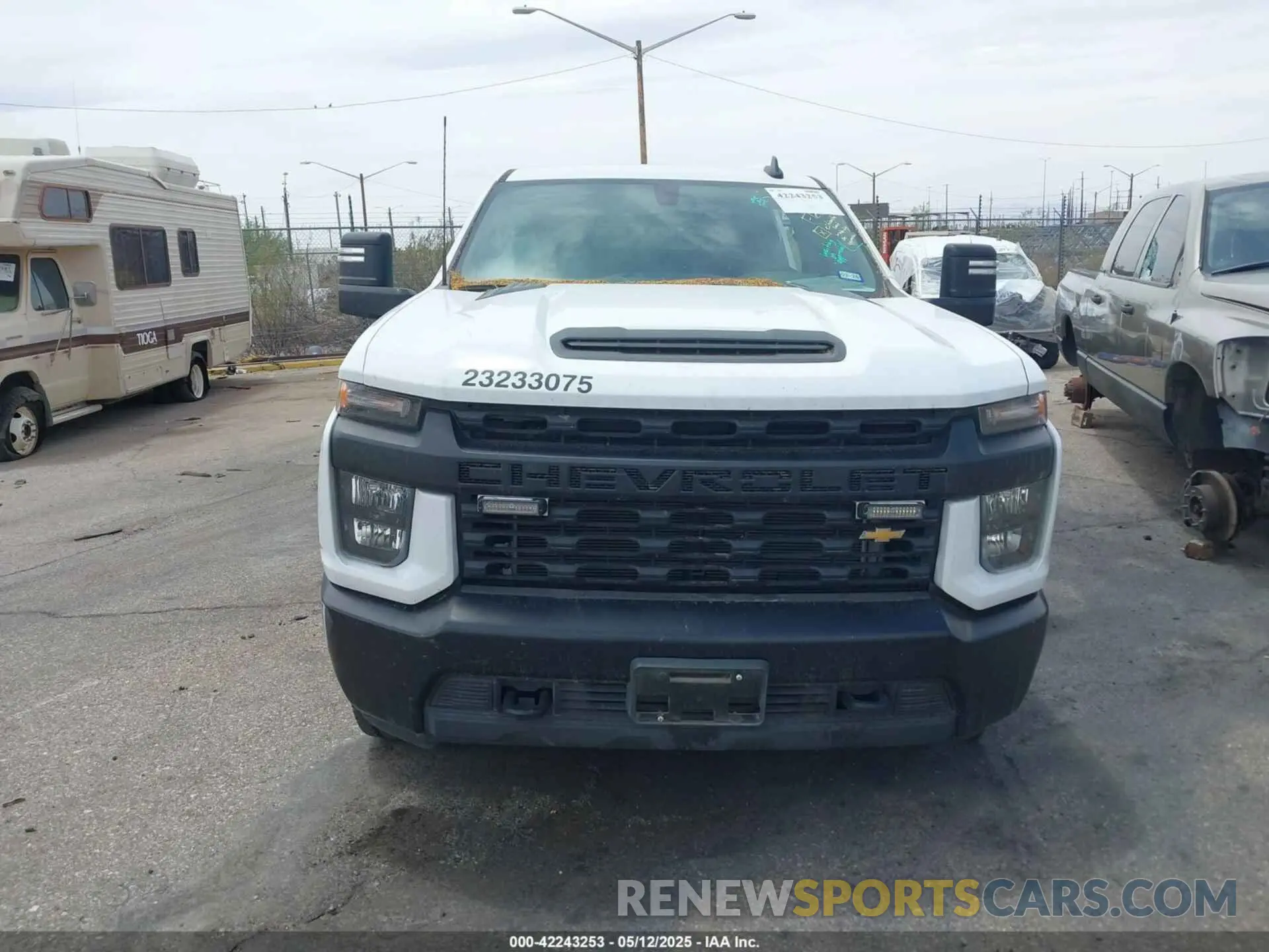 12 Photograph of a damaged car 1GC1YLE73PF116871 CHEVROLET SILVERADO 2500HD 2023
