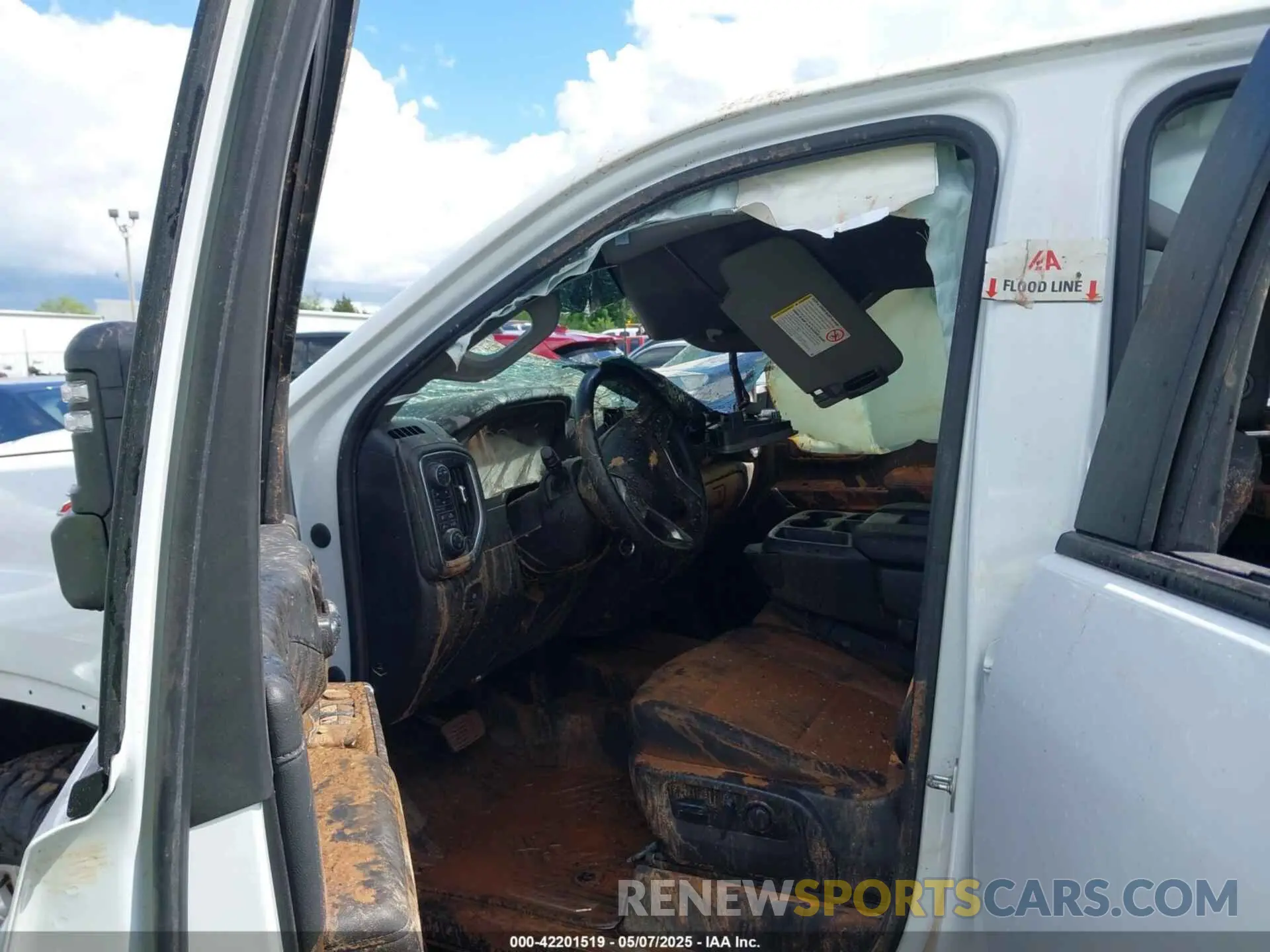 14 Photograph of a damaged car 1GC1YNEY0PF162906 CHEVROLET SILVERADO 2500HD 2023