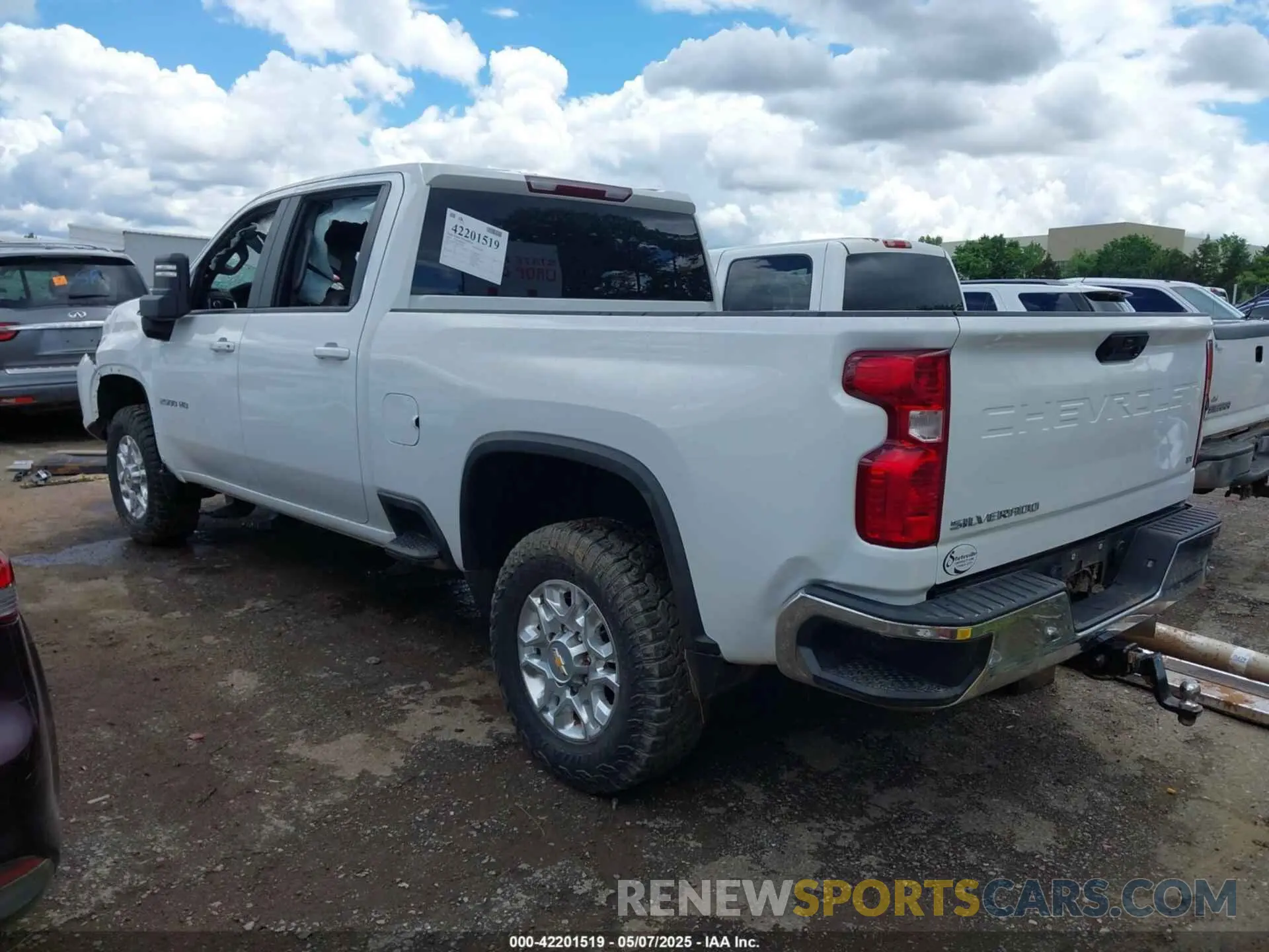 3 Photograph of a damaged car 1GC1YNEY0PF162906 CHEVROLET SILVERADO 2500HD 2023