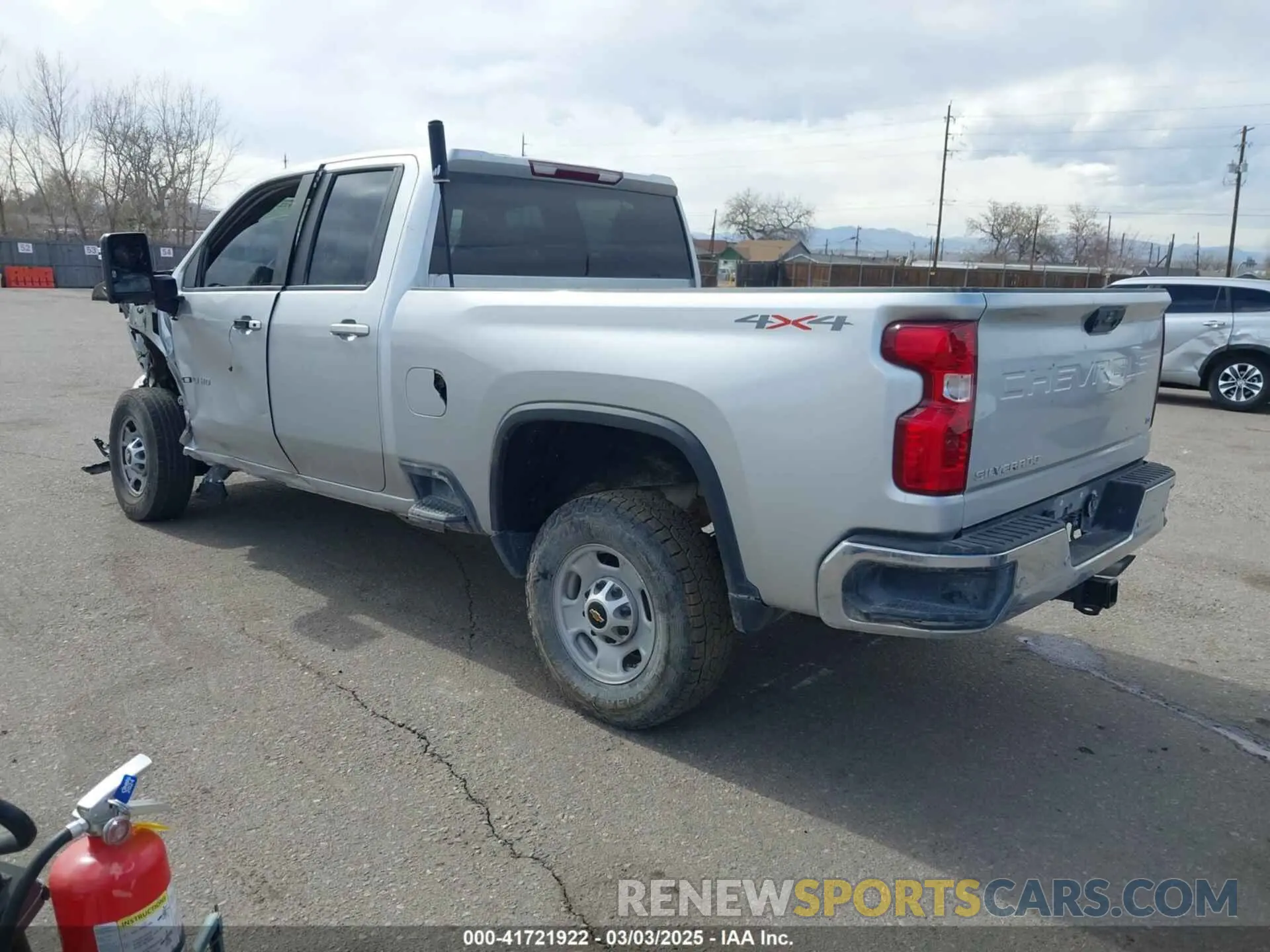 3 Photograph of a damaged car 1GC2YNE71PF213521 CHEVROLET SILVERADO 2500HD 2023