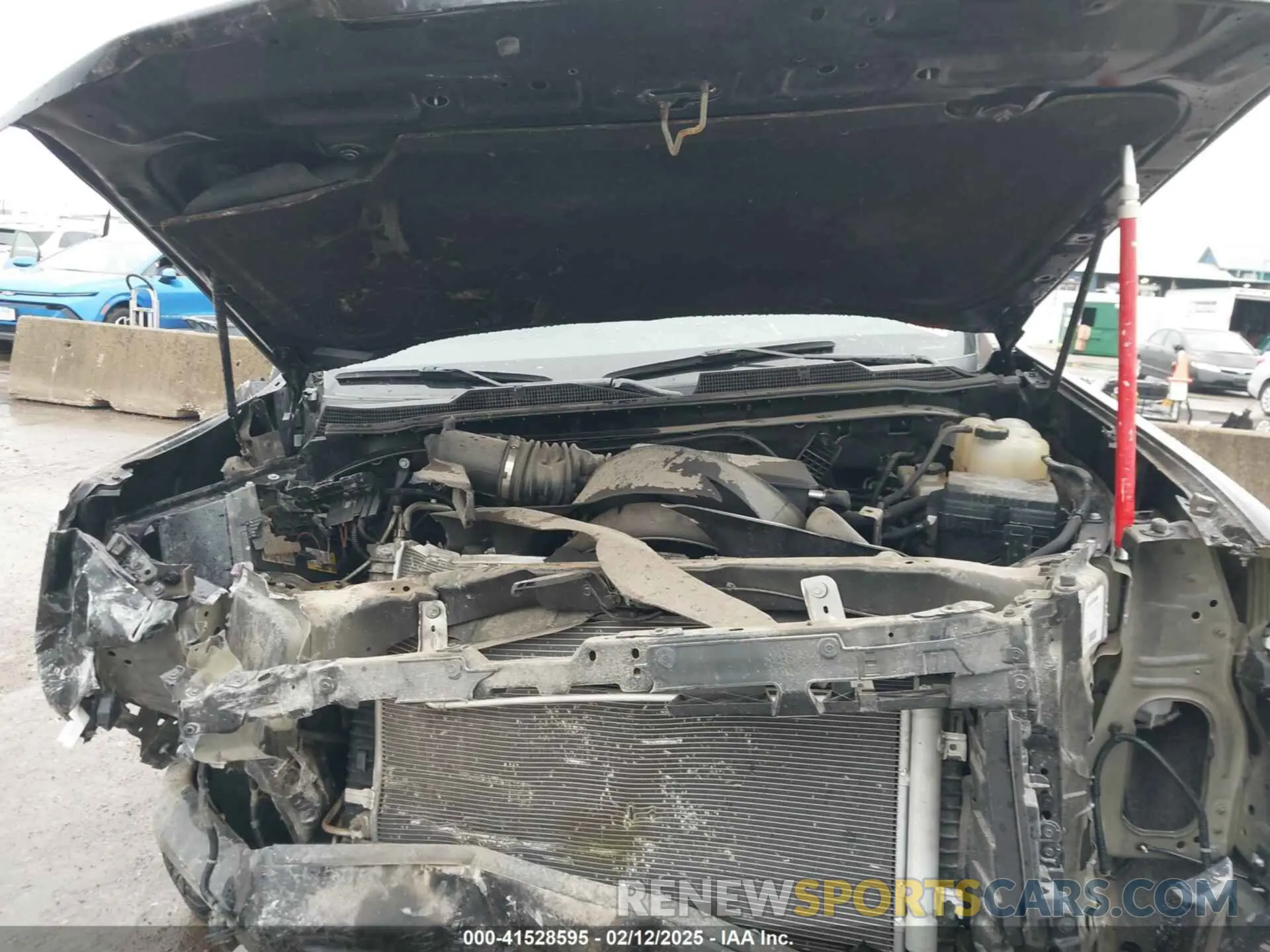 9 Photograph of a damaged car 1GC4YME77PF119887 CHEVROLET SILVERADO 2500HD 2023