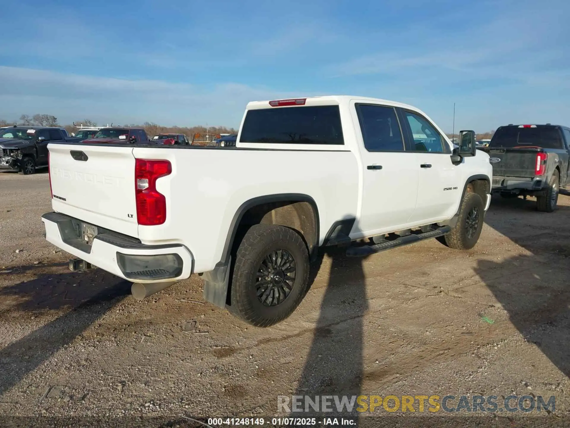 4 Photograph of a damaged car 1GC4YNEY4PF153297 CHEVROLET SILVERADO 2500HD 2023