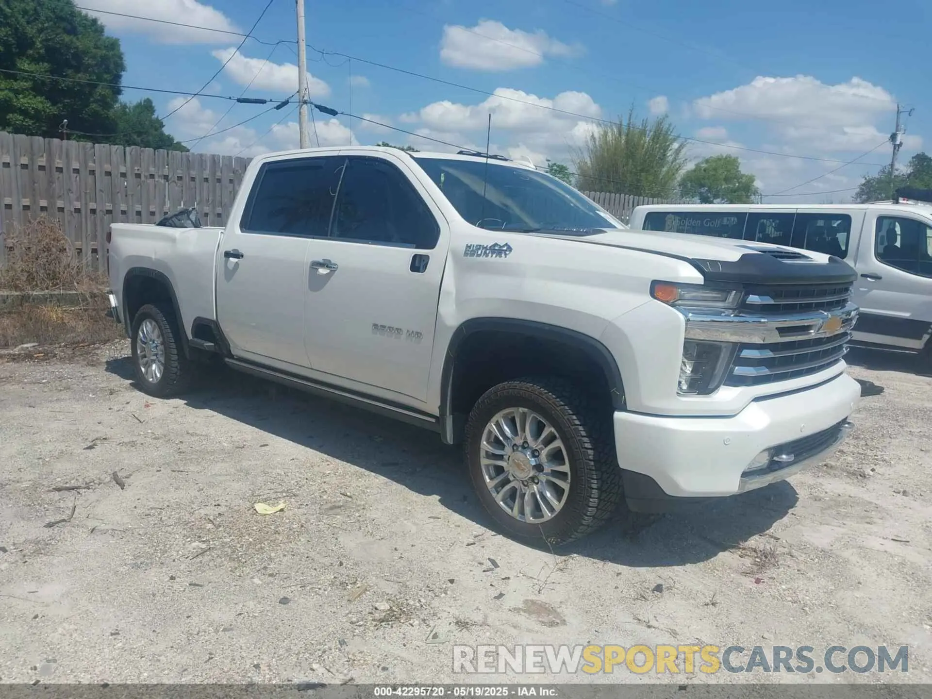 1 Photograph of a damaged car 1GC4YREY0PF249645 CHEVROLET SILVERADO 2500HD 2023