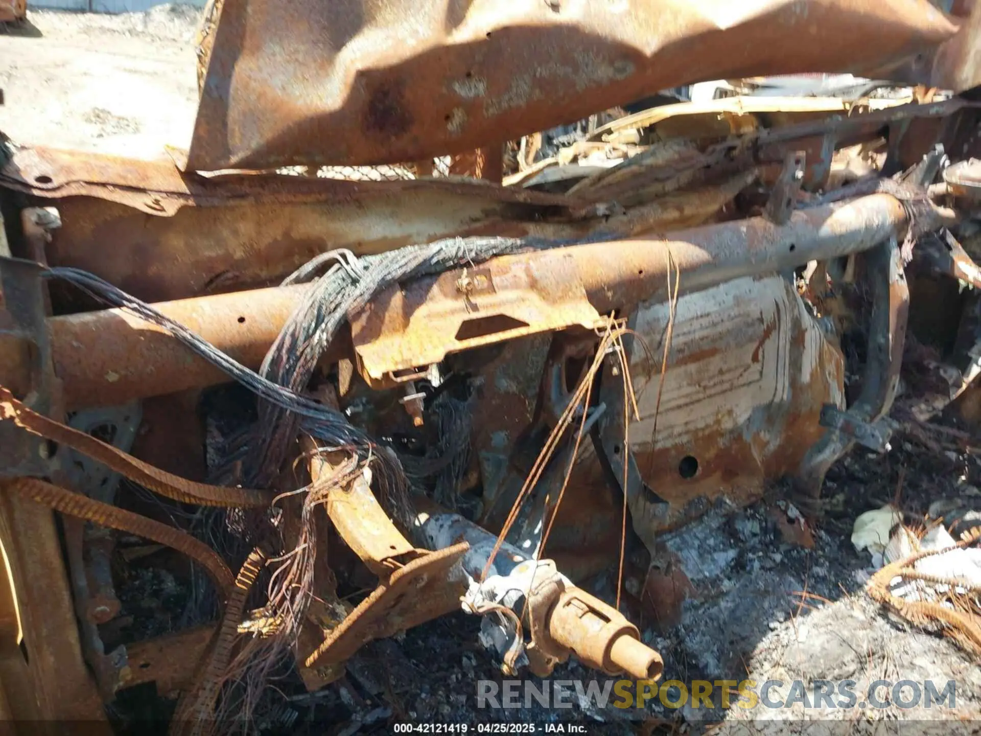 7 Photograph of a damaged car 2GC1YLE7XP1714625 CHEVROLET SILVERADO 2500HD 2023