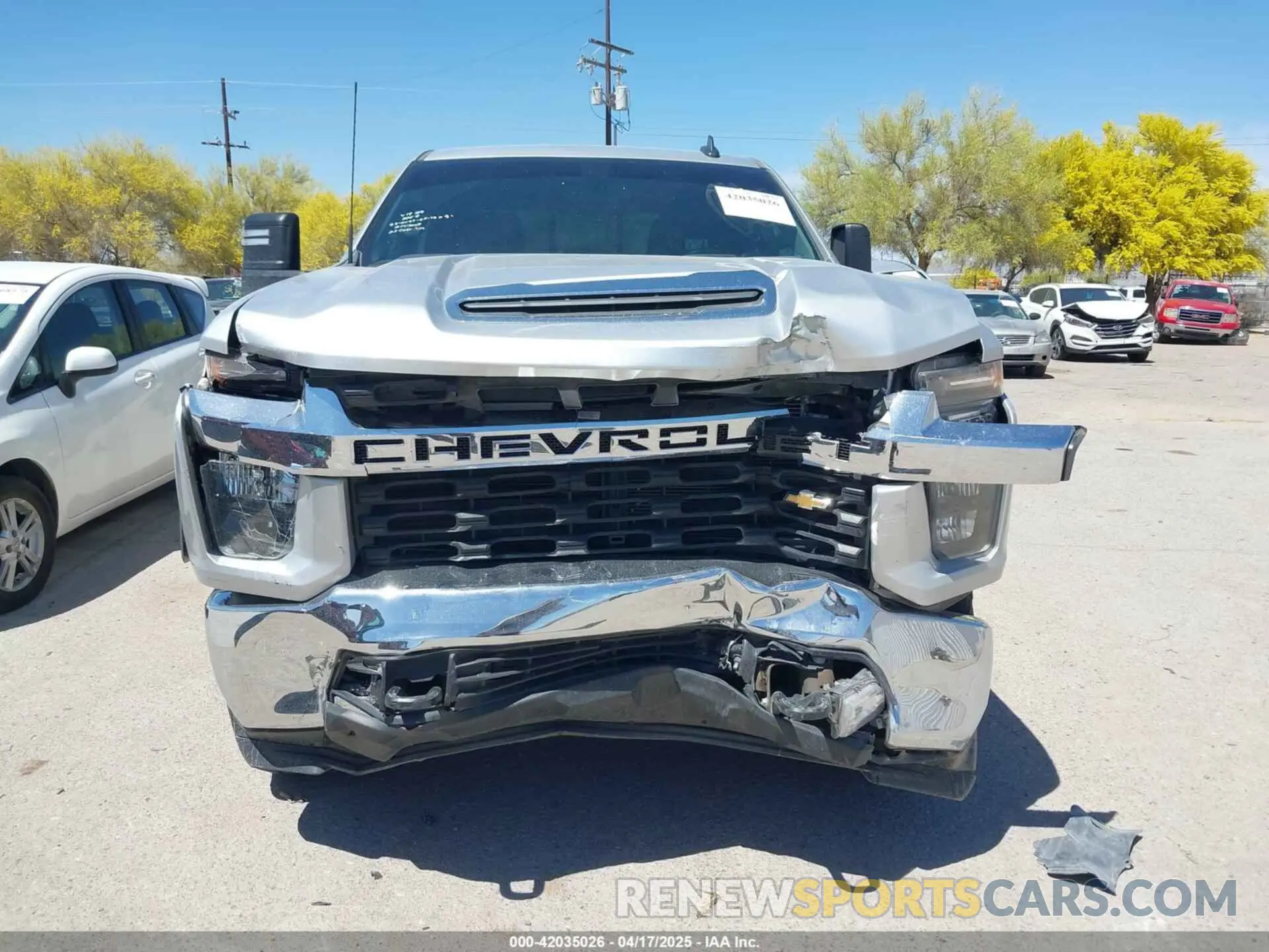 12 Photograph of a damaged car 2GC4WNE75P1723375 CHEVROLET SILVERADO 2500HD 2023