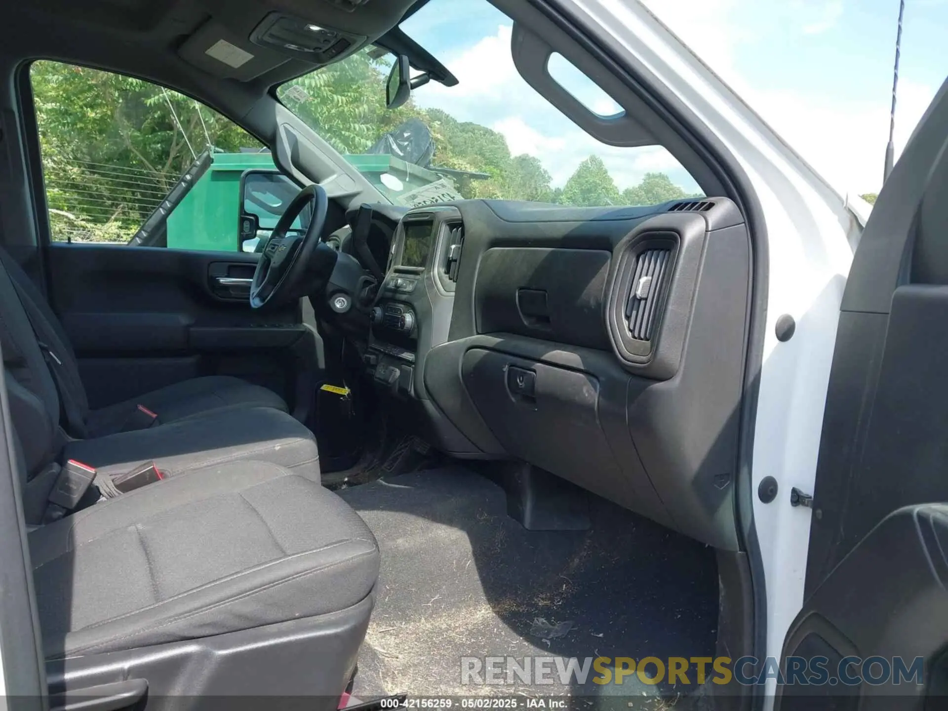 7 Photograph of a damaged car 2GC4YME72P1700639 CHEVROLET SILVERADO 2500HD 2023