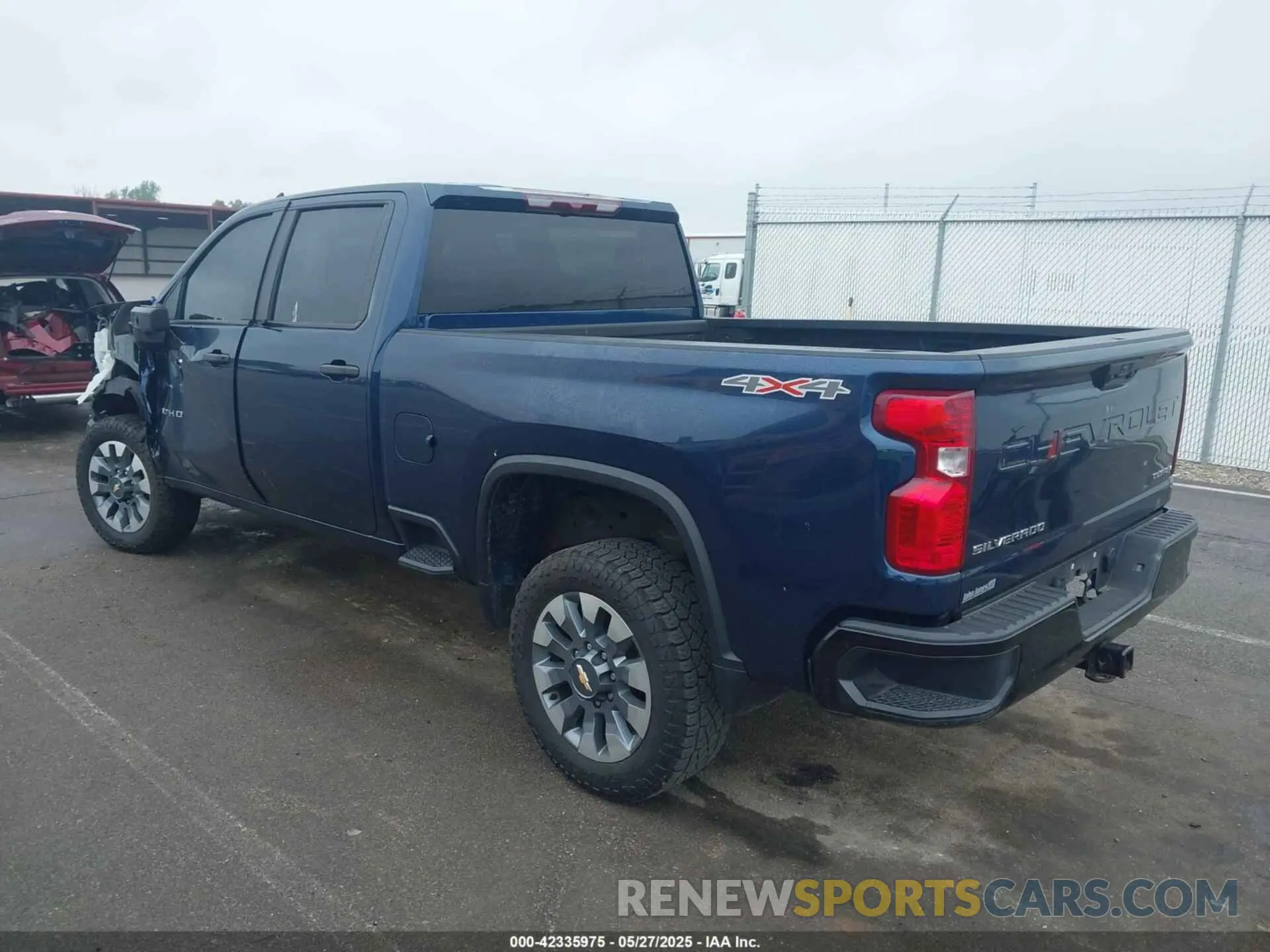 3 Photograph of a damaged car 2GC4YME76P1707335 CHEVROLET SILVERADO 2500HD 2023