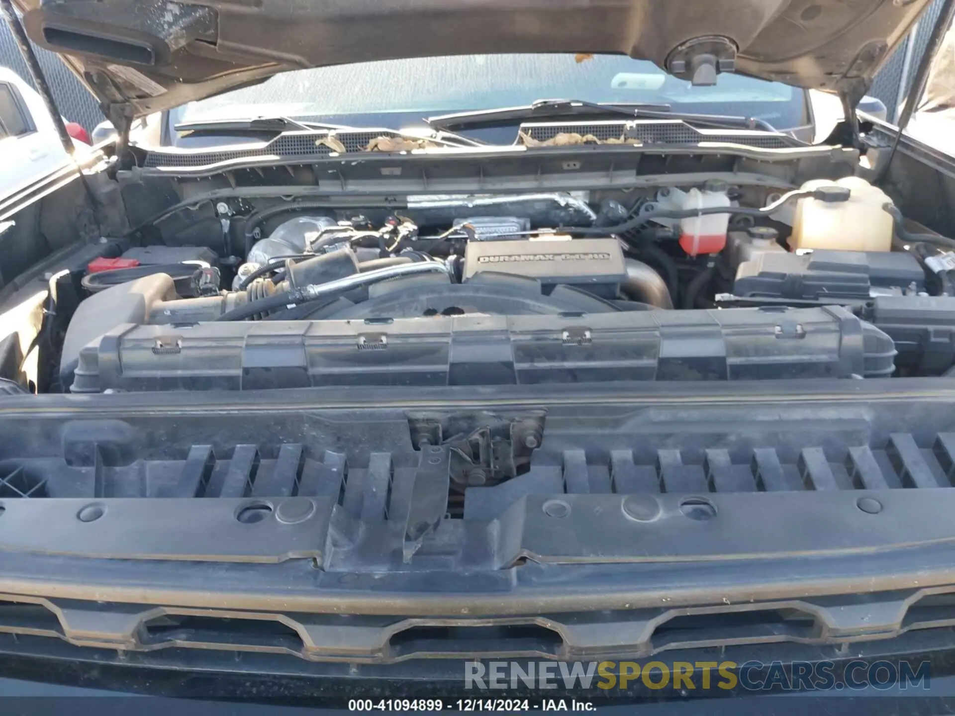 9 Photograph of a damaged car 2GC4YMEY5P1712695 CHEVROLET SILVERADO 2500HD 2023