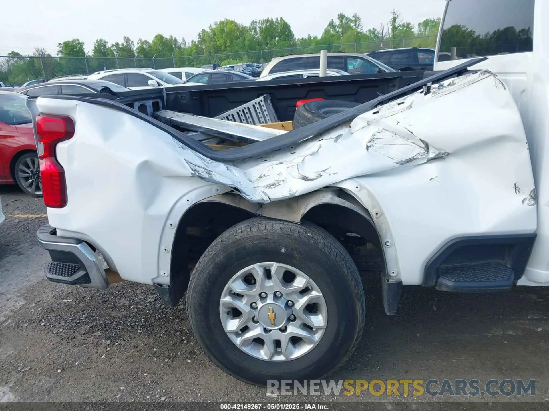 11 Photograph of a damaged car 2GC4YNE70P1730647 CHEVROLET SILVERADO 2500HD 2023